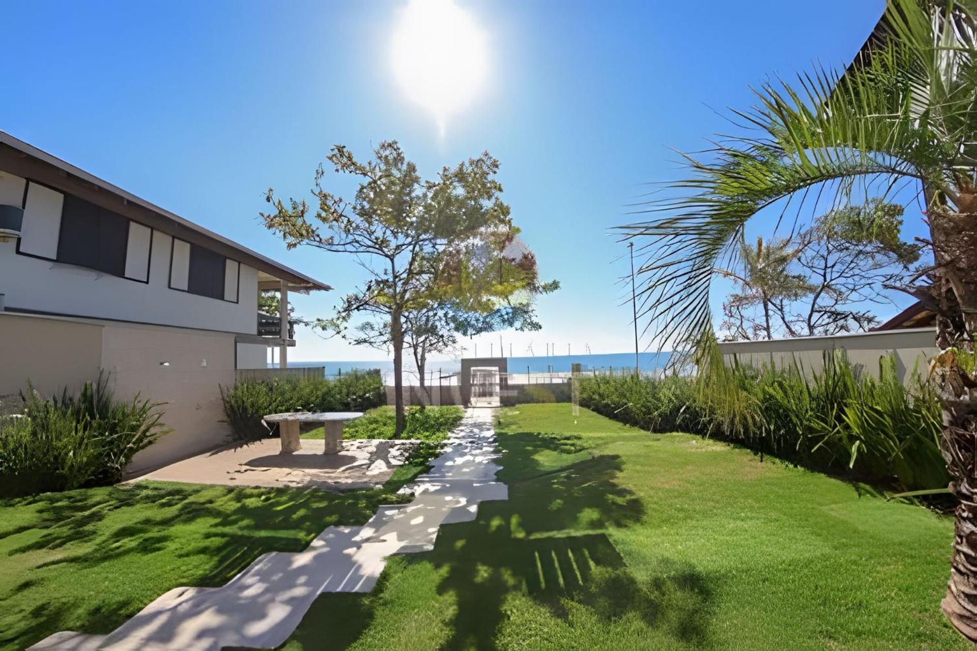 Apartamento beira mar na parte Central de Bombas