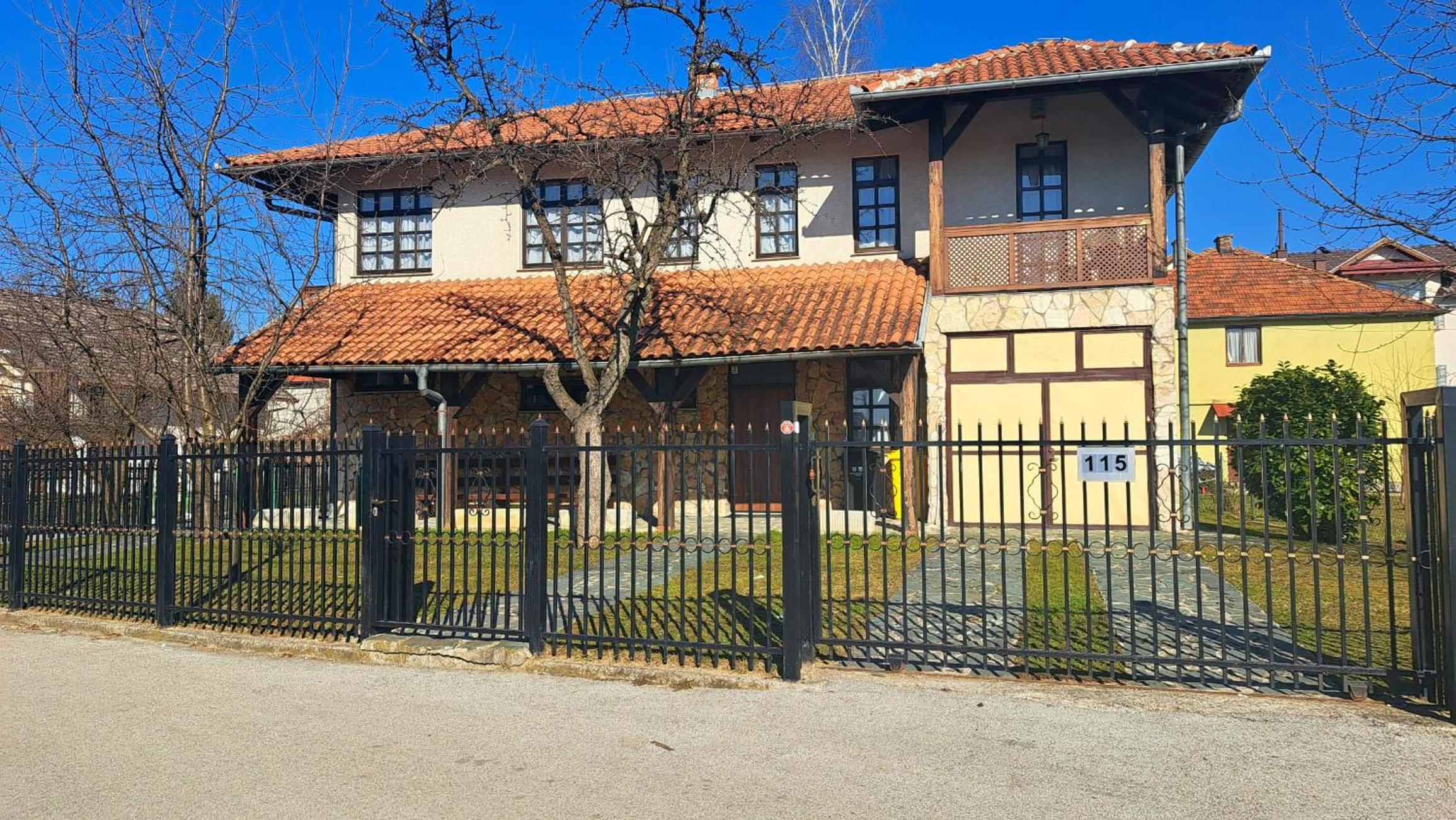 Villa