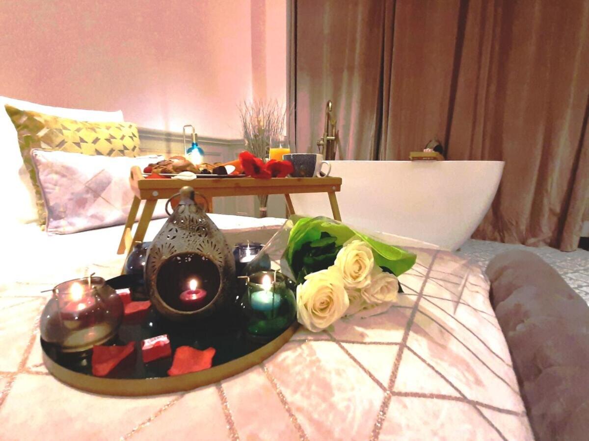 Luxury Suite Paris Republique