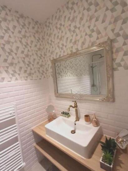 Luxury Suite Paris Republique