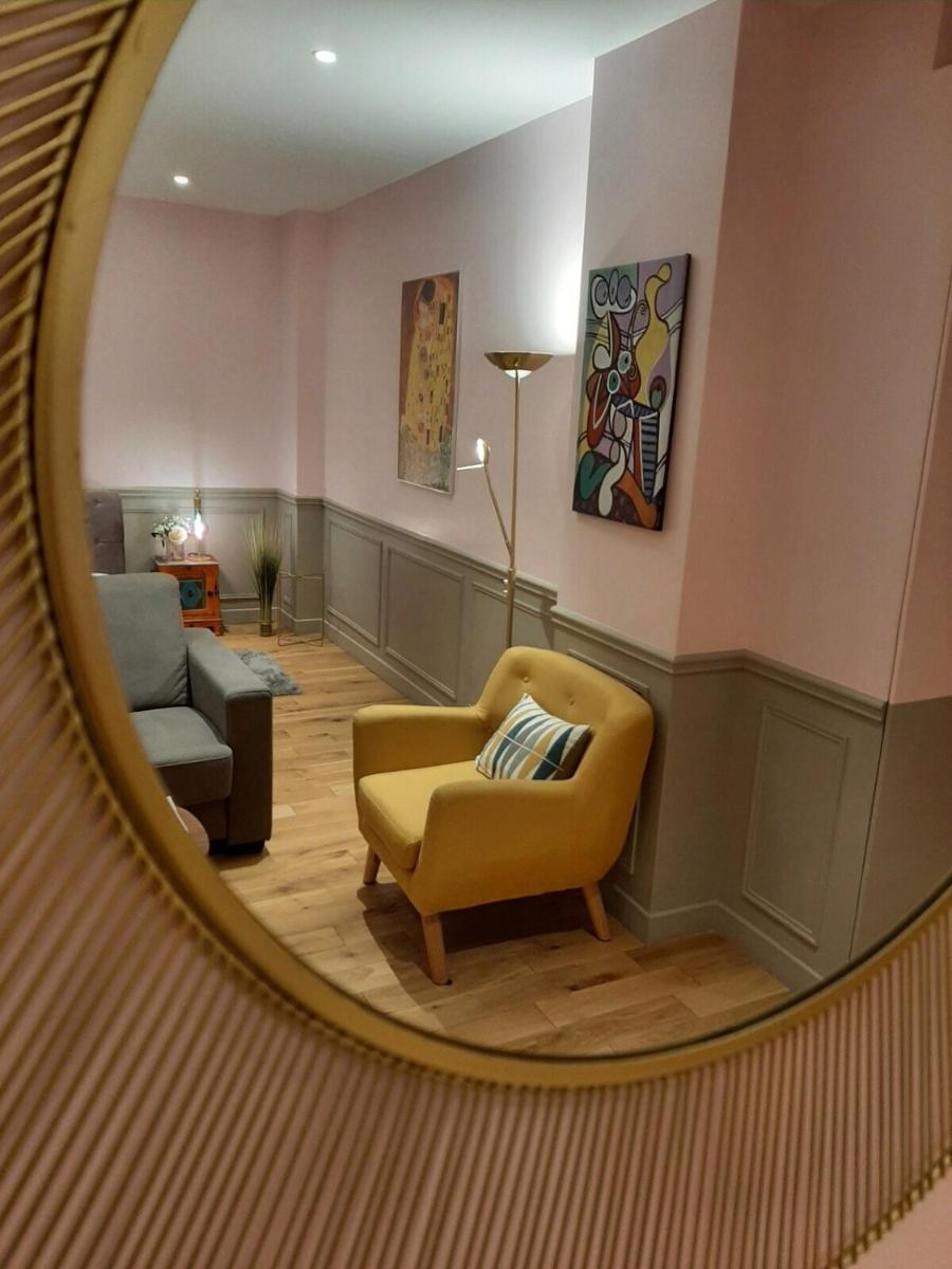 Luxury Suite Paris Republique