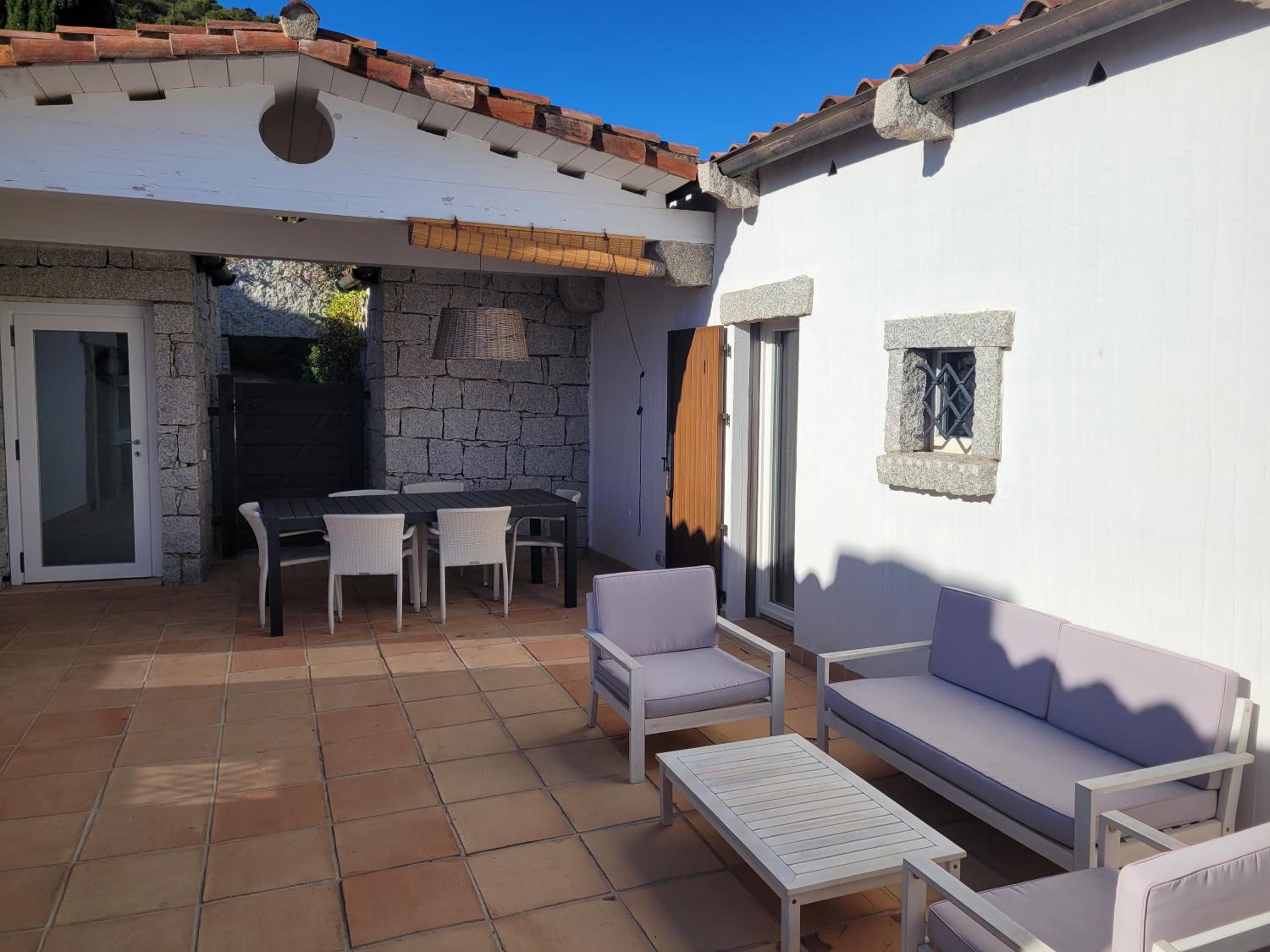 Li Conchi Villa 17 view 2