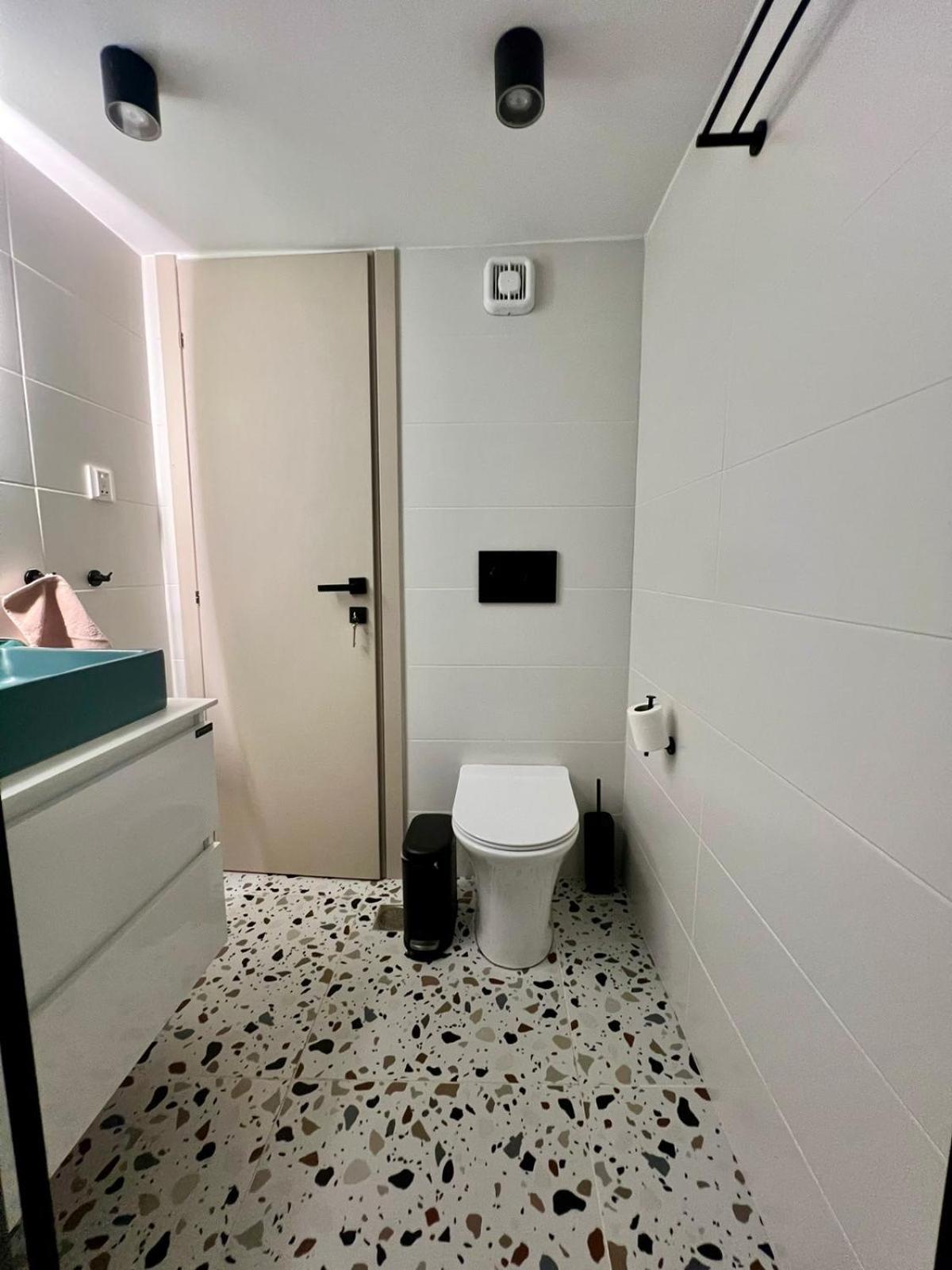 Artistic Apartment Athens city centre