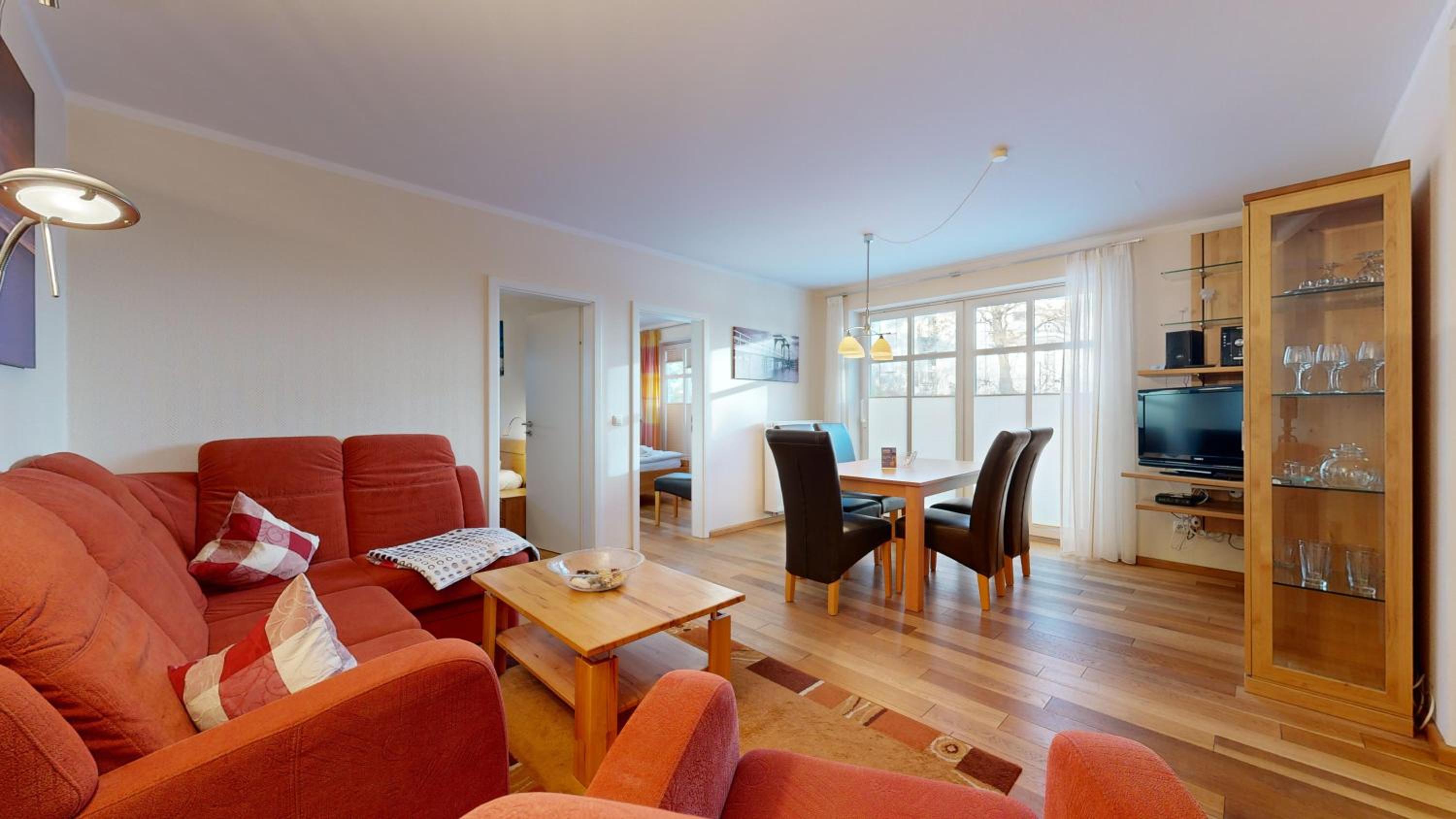 strandnahe FeWo mit 2 Schlafzimmern und Terrasse oder Balkon, Caspar David, Binz