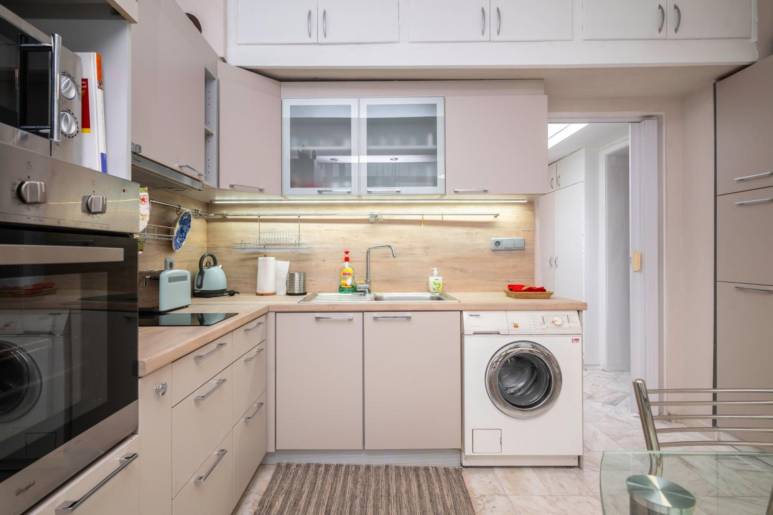 Cozy Apartment near Vitosha Street by Flat Mаnager
