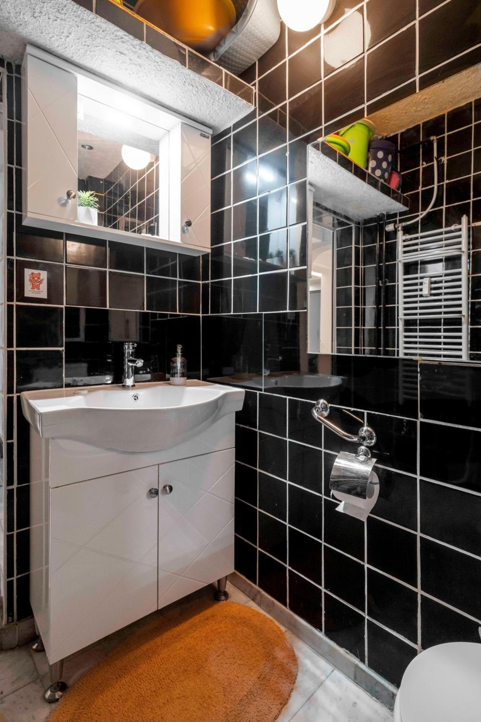 Cozy Apartment near Vitosha Street by Flat Mаnager