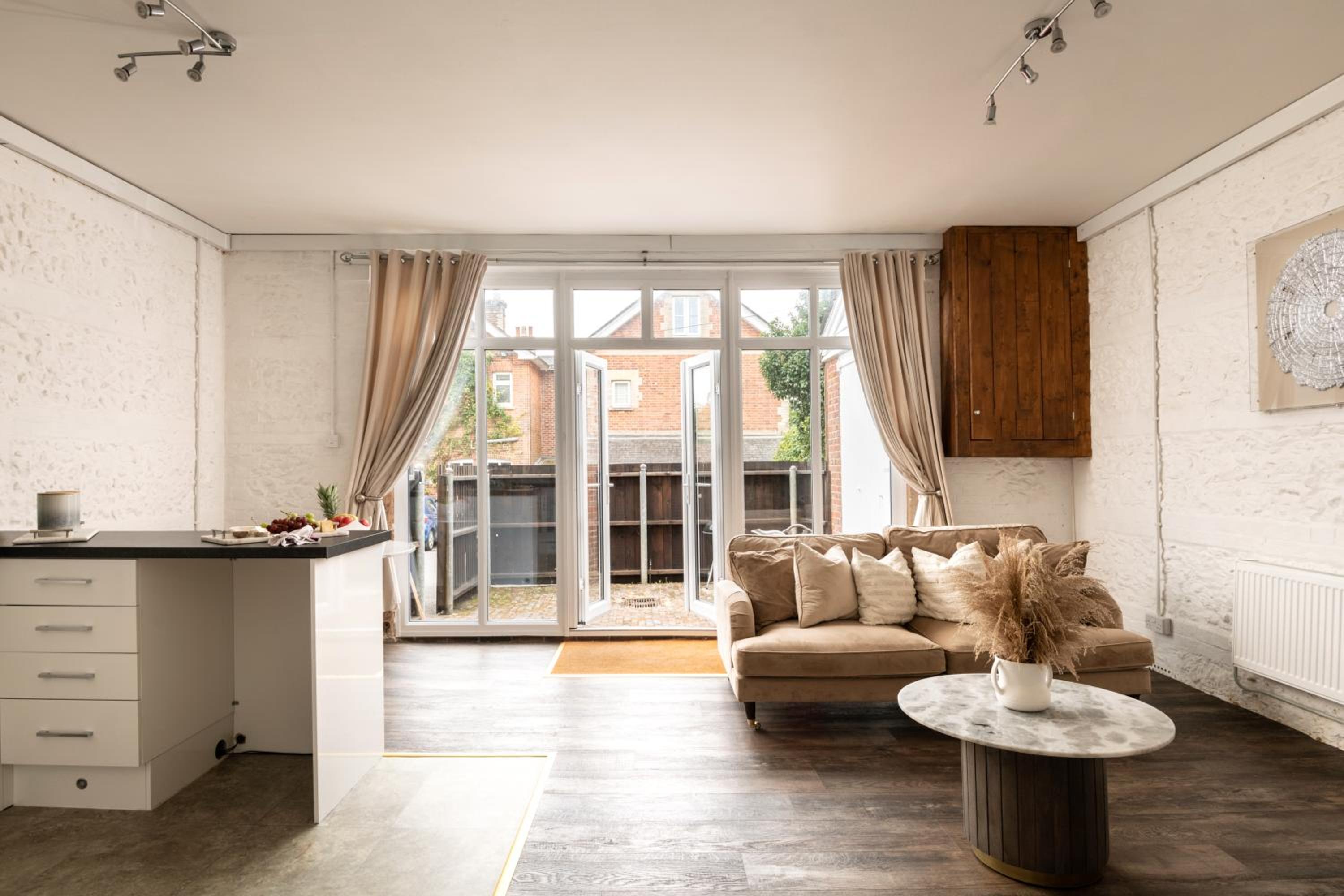 Primrose Luxury Cottage with Private Hot tub view 2