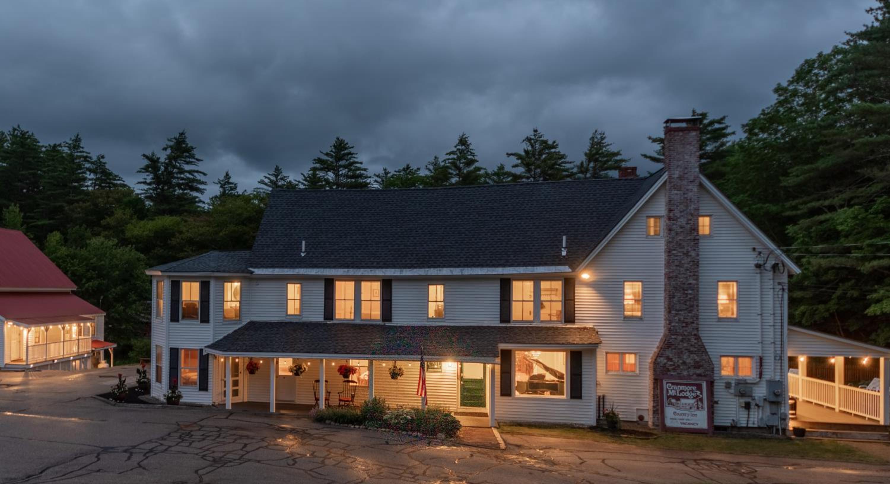 Cranmore Mountain Lodge Bed & Breakfast 3