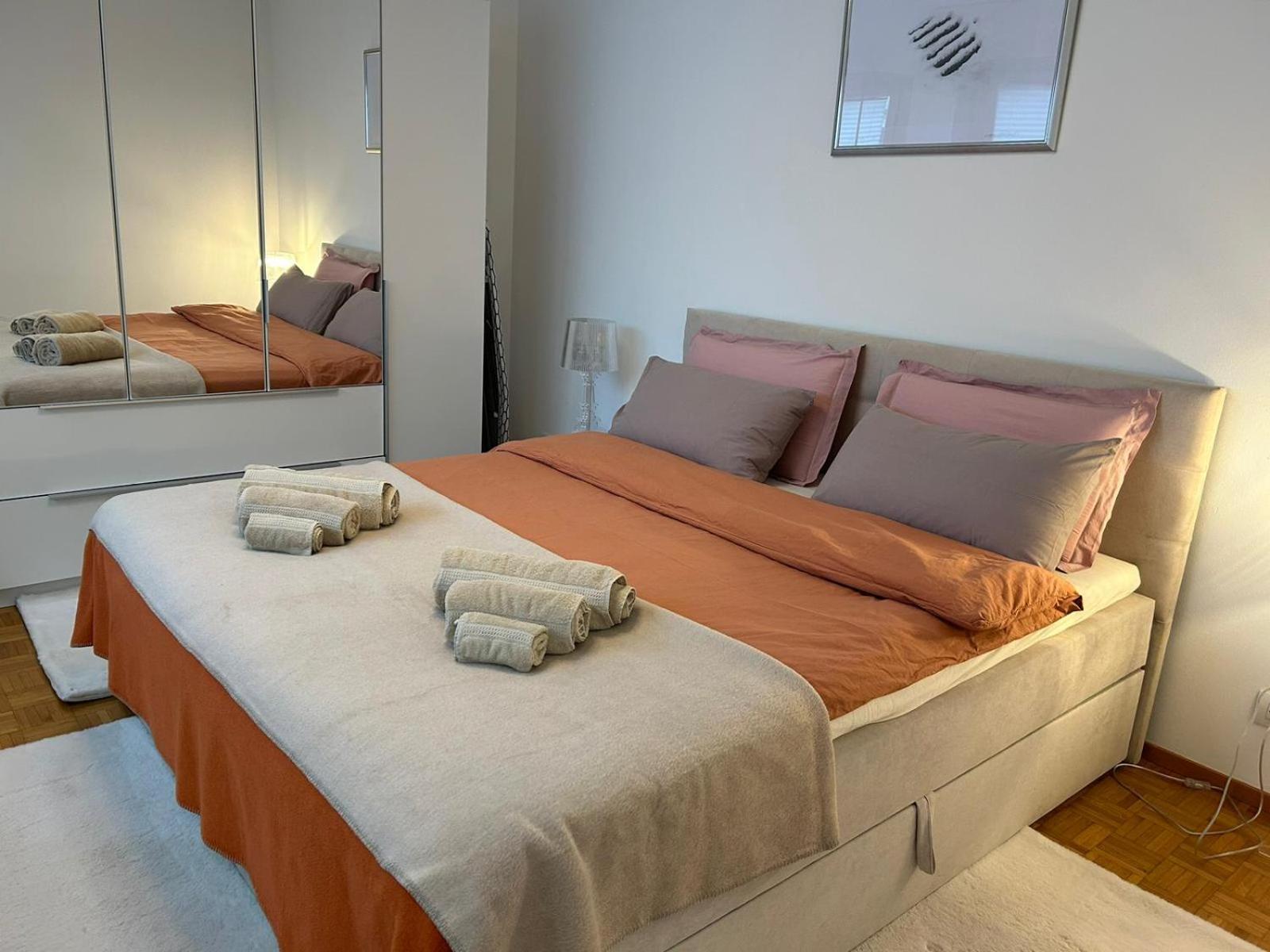 Lugano Ferienwohnung nähe vom See mit Swimmingpool & Sauna