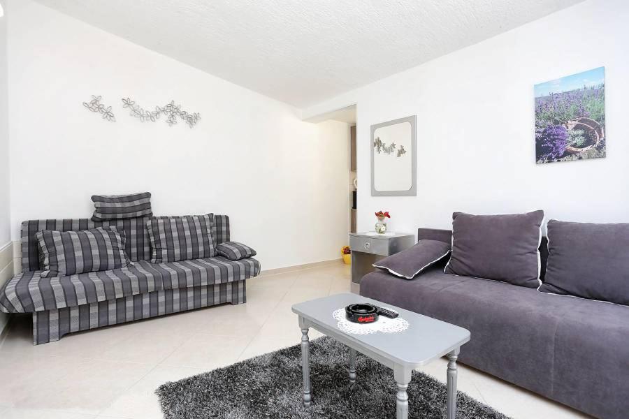 Apartments Mimi Omis