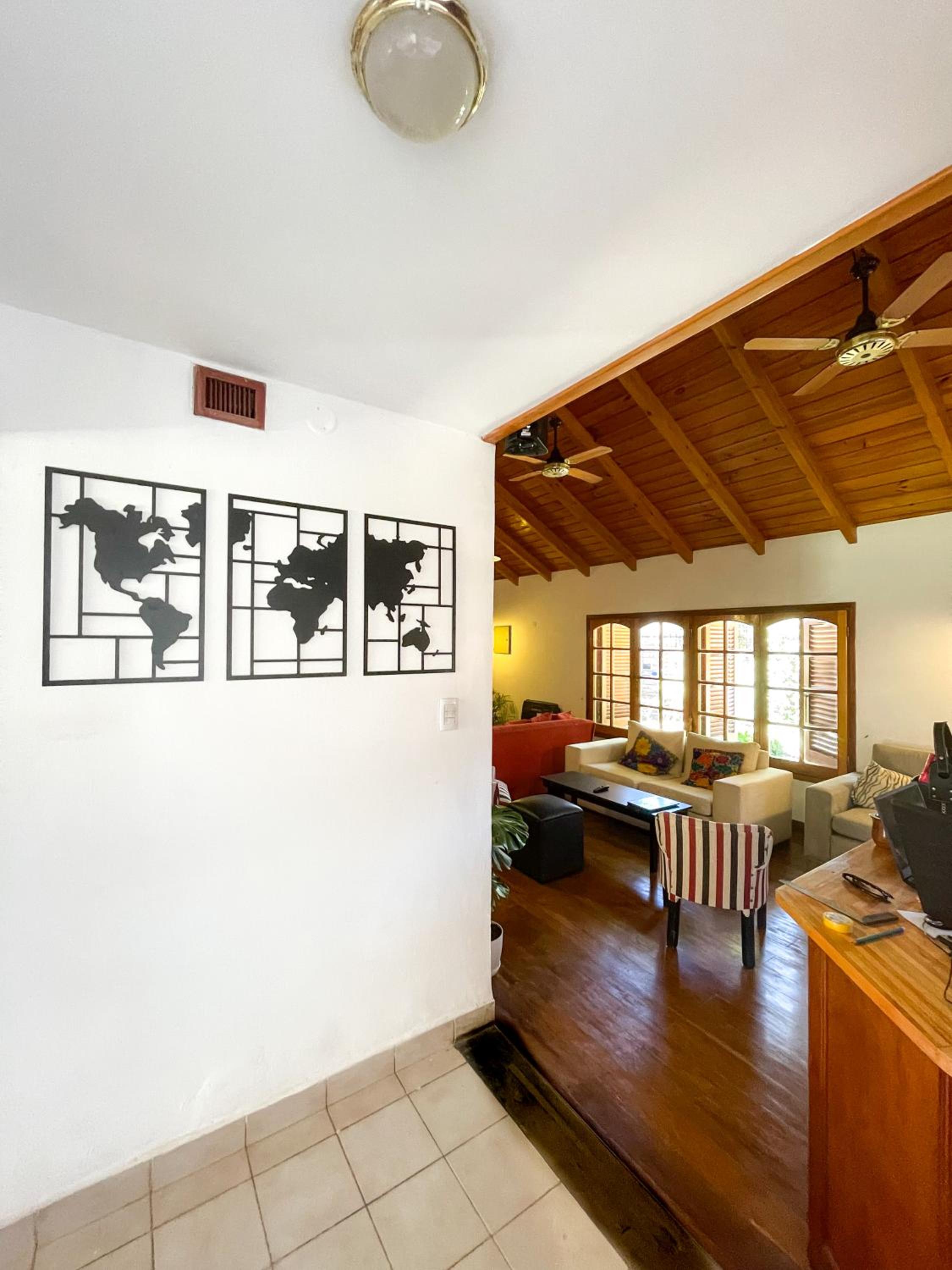Falucho Hostel