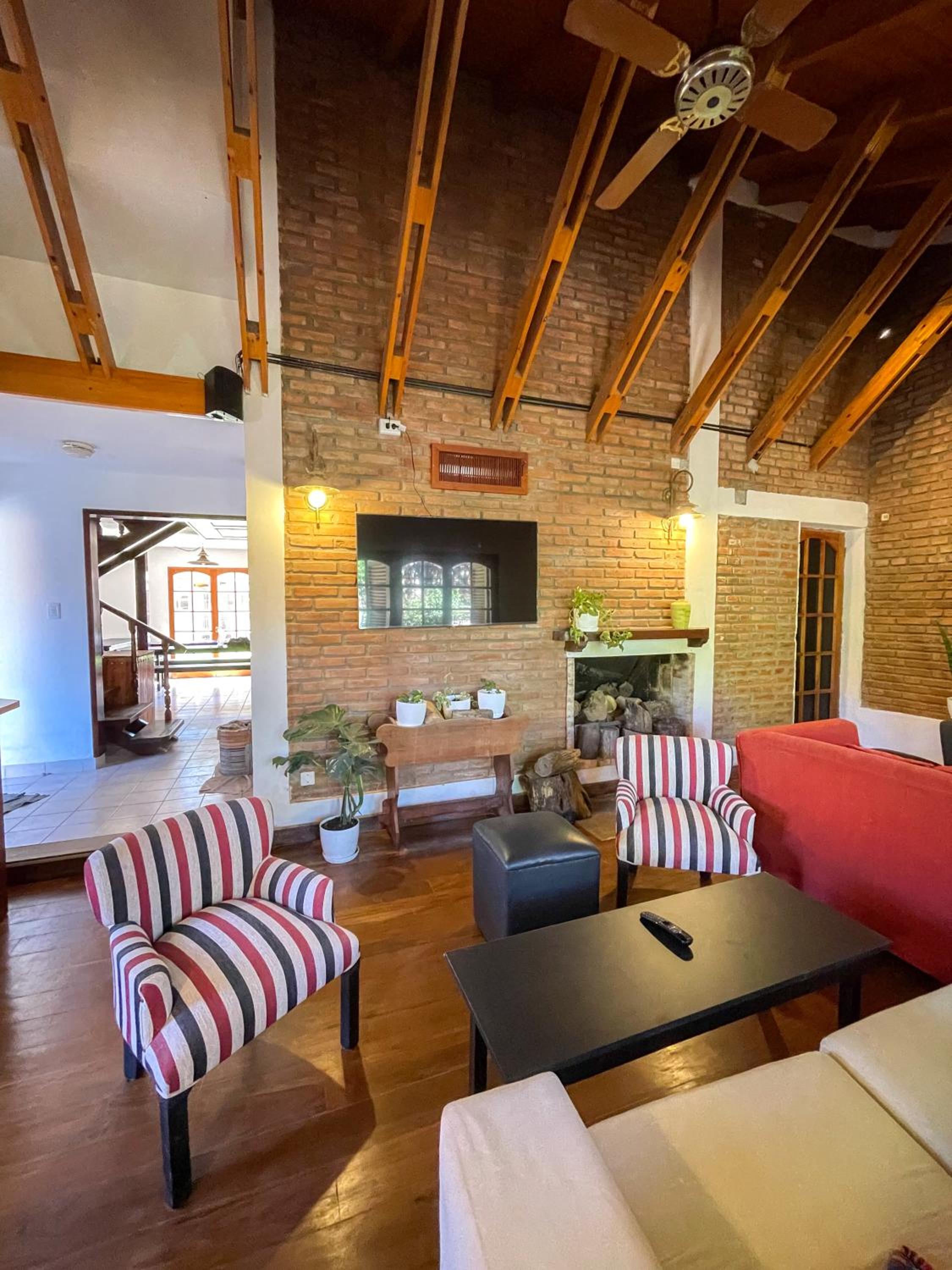 Falucho Hostel