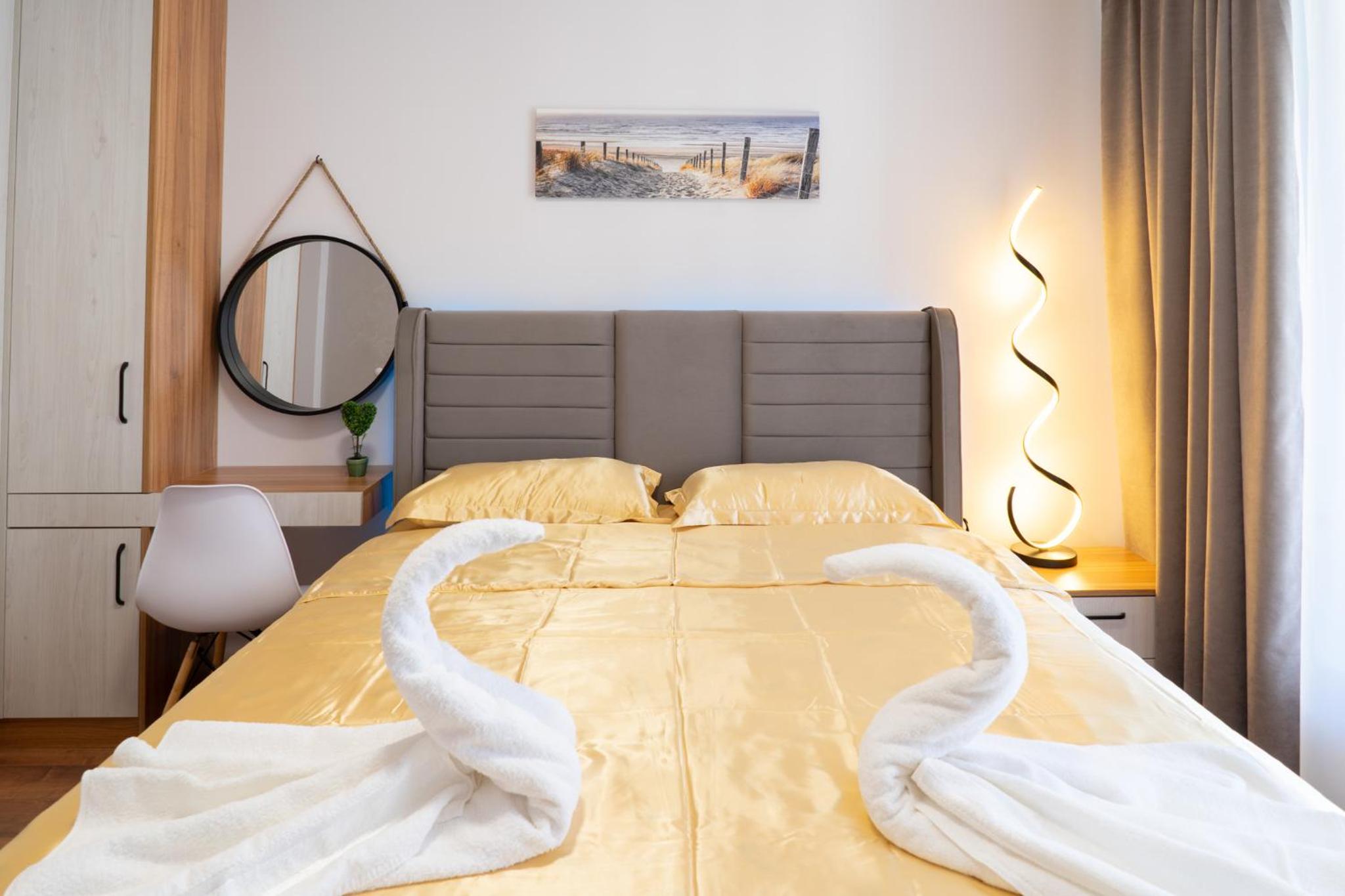 New Modern & Cozy apartment with FREE Private parking and EV charging station