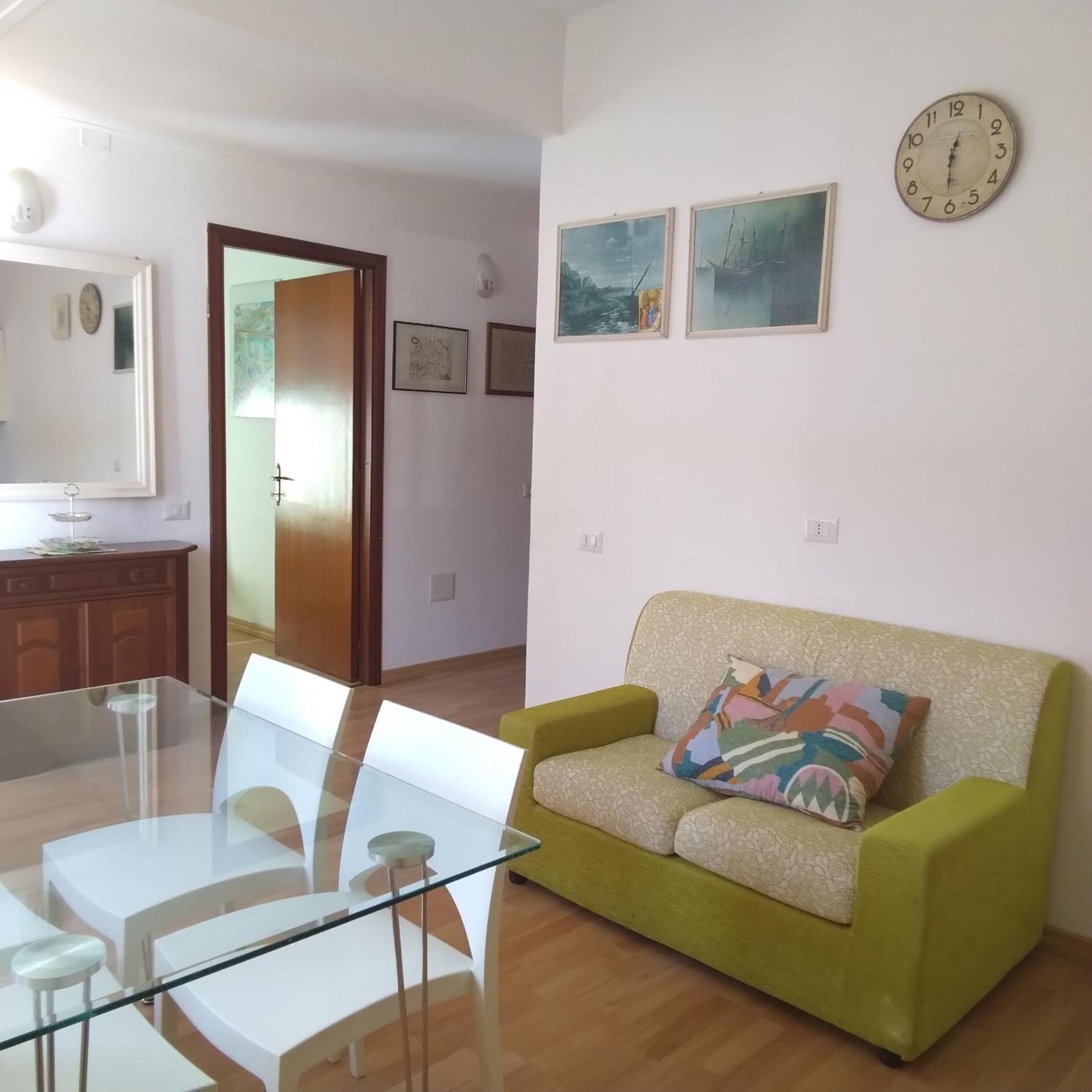 Portoghesi Apt