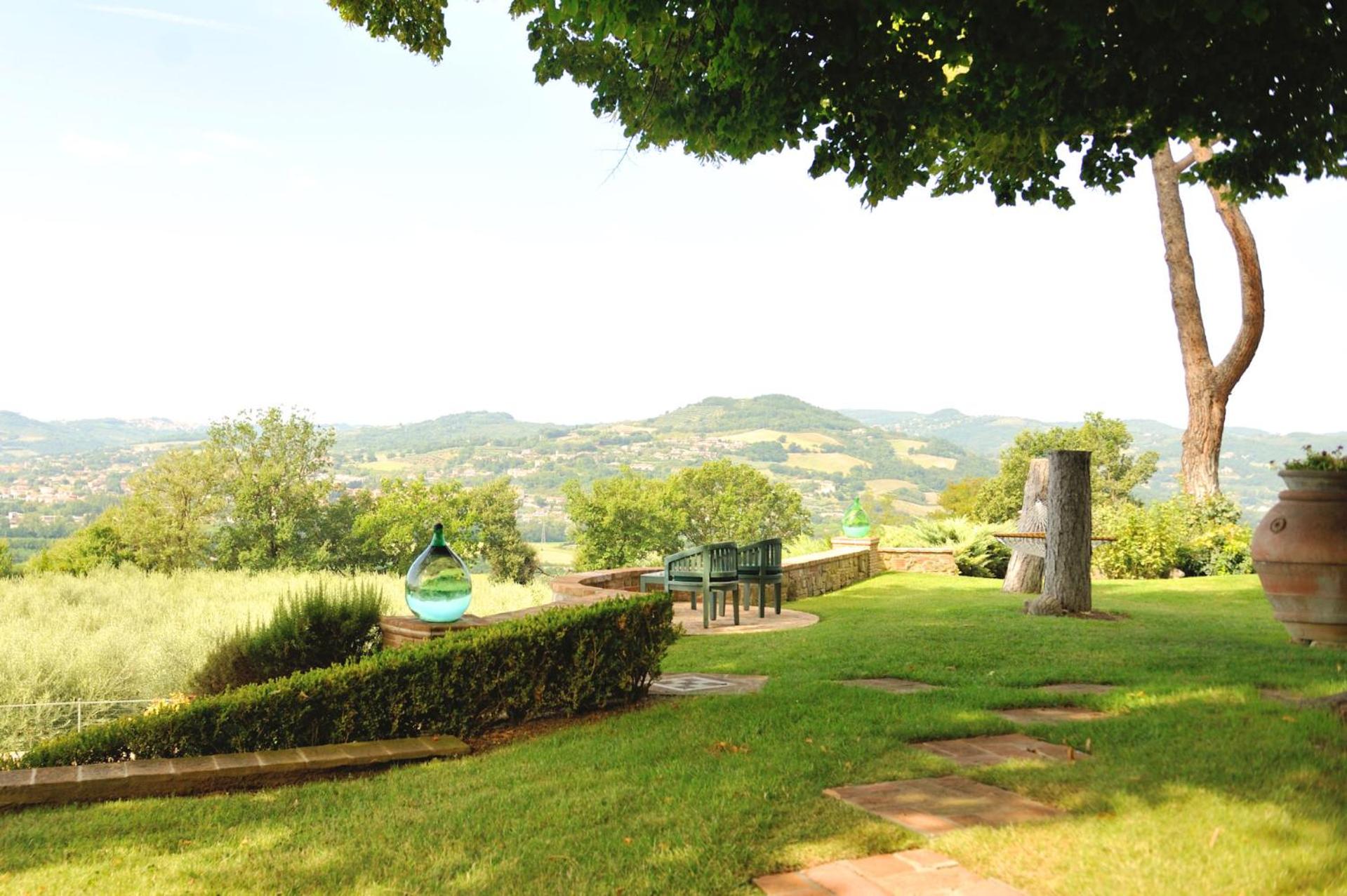 Villa Colombella - Teloni view 4