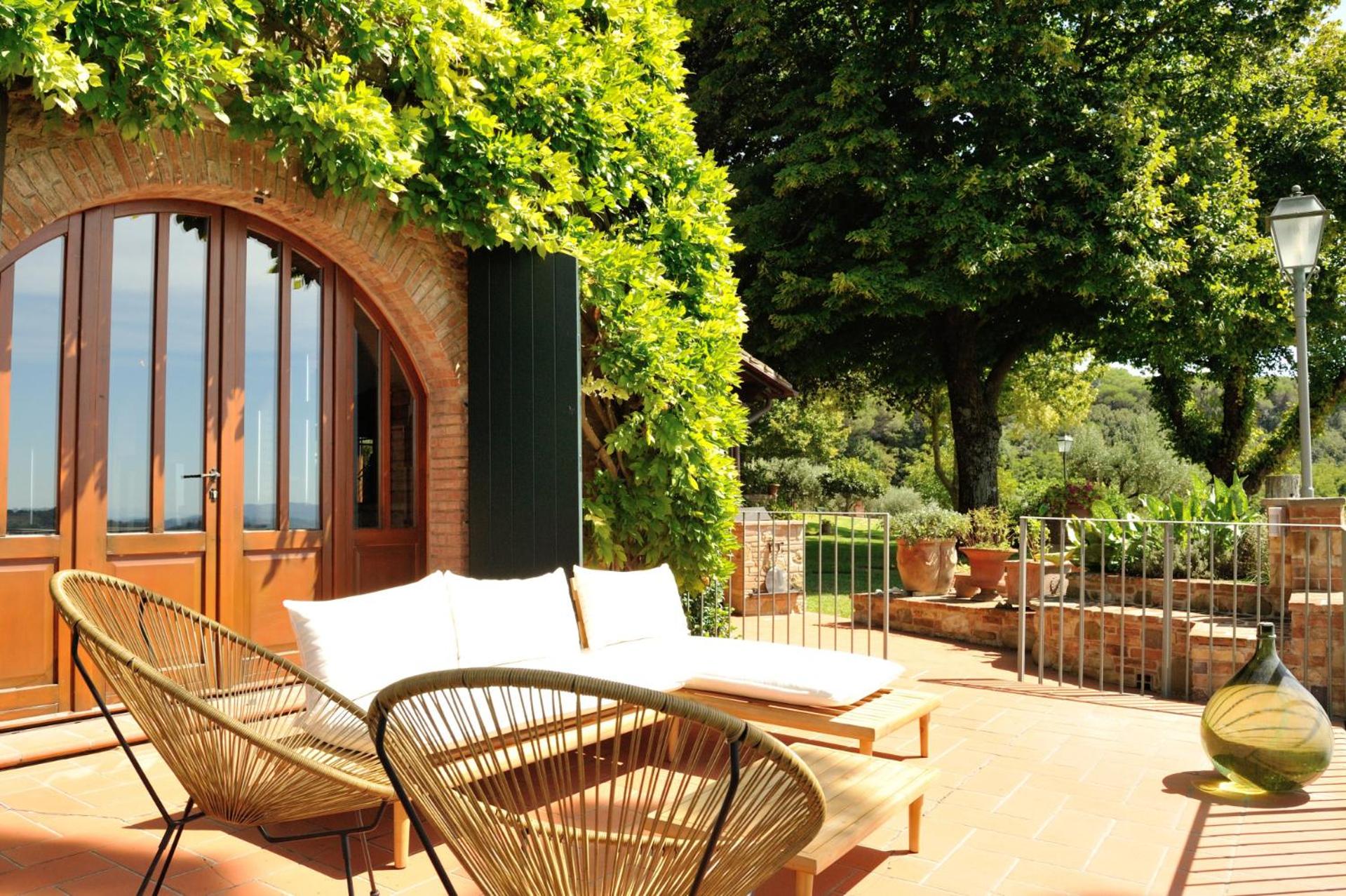 Villa Colombella - Teloni view 5