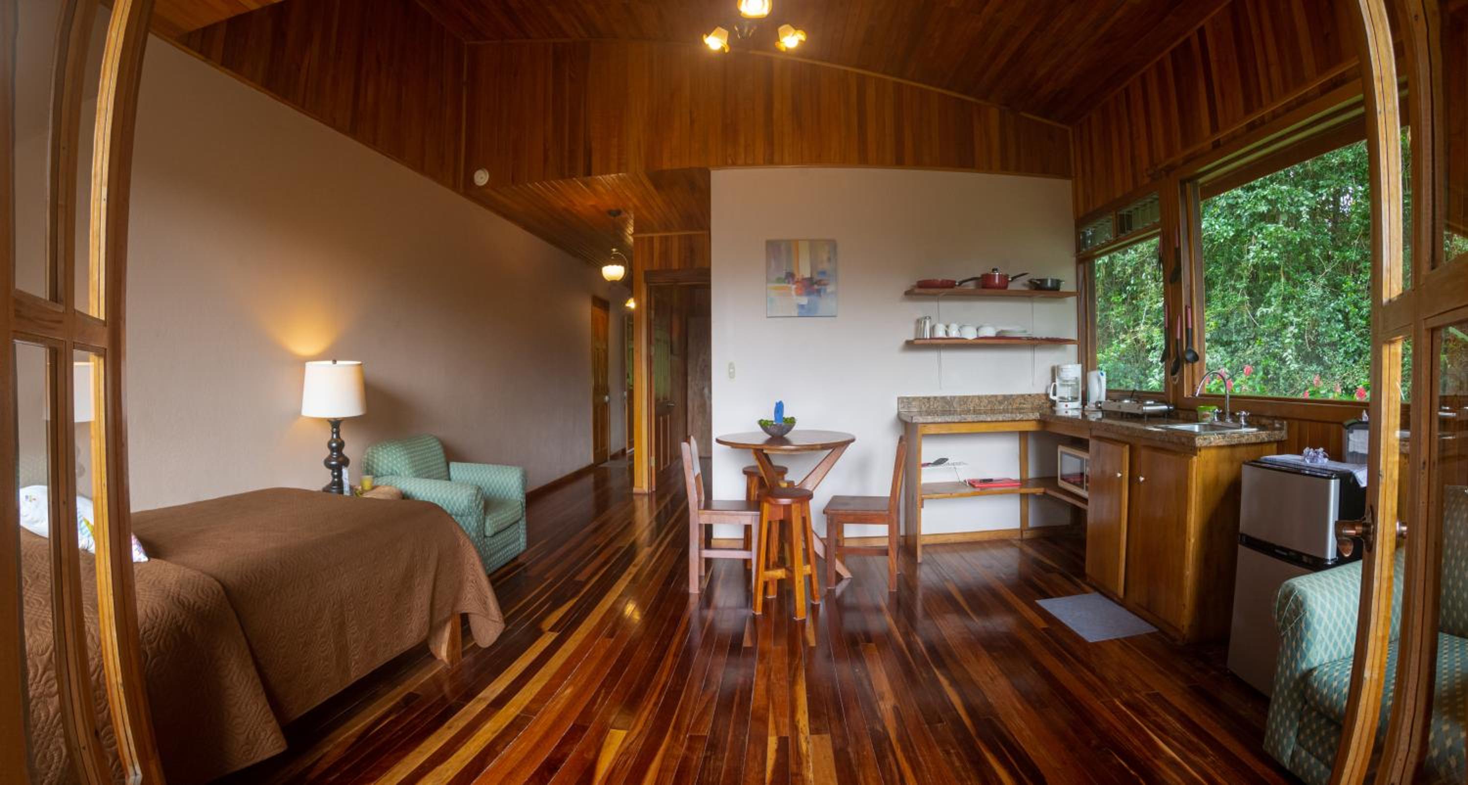 Cala Lodge