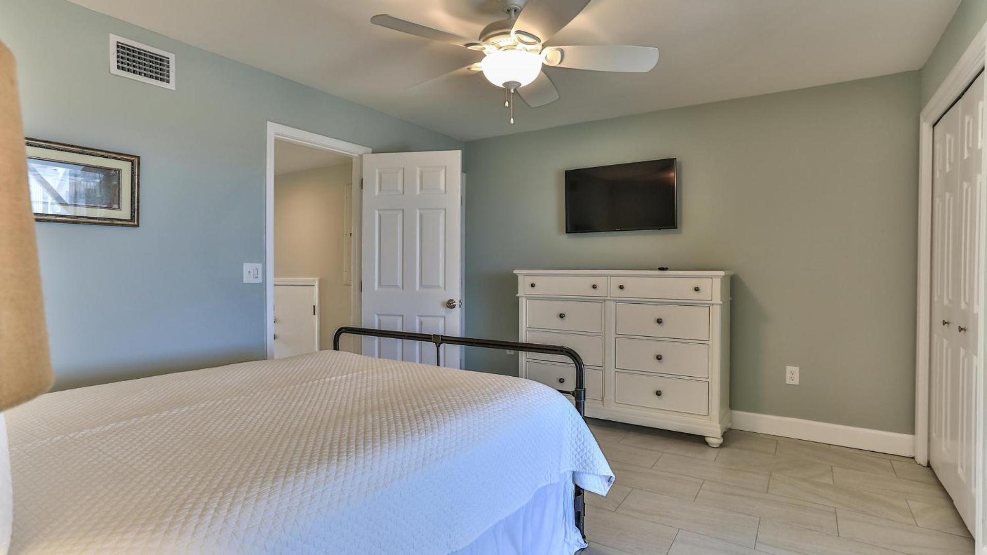 Southbay by the Gulf 131 a Completely Renovated 3 Bedroom Beach Front Townhome in Destin view 2