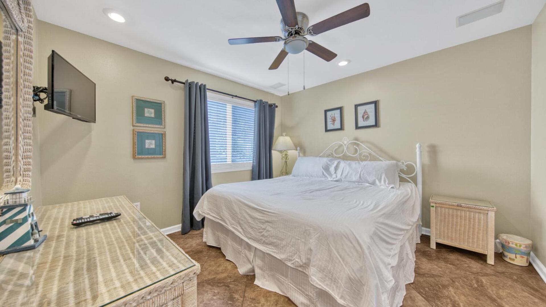 Southbay by the Gulf 124 a Beach Front 3 Bedroom Townhome in Destin view 3