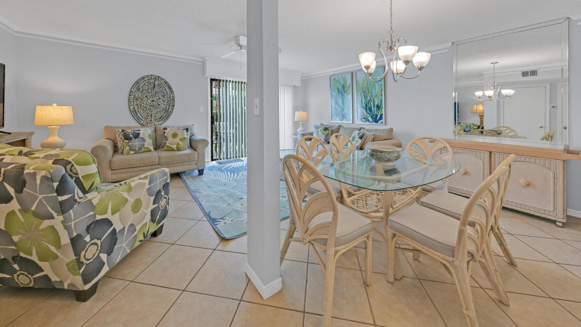 Southbay by the Gulf 102 only 30 Yards from the Beach 3 Bedroom Townhome in Destin view 5