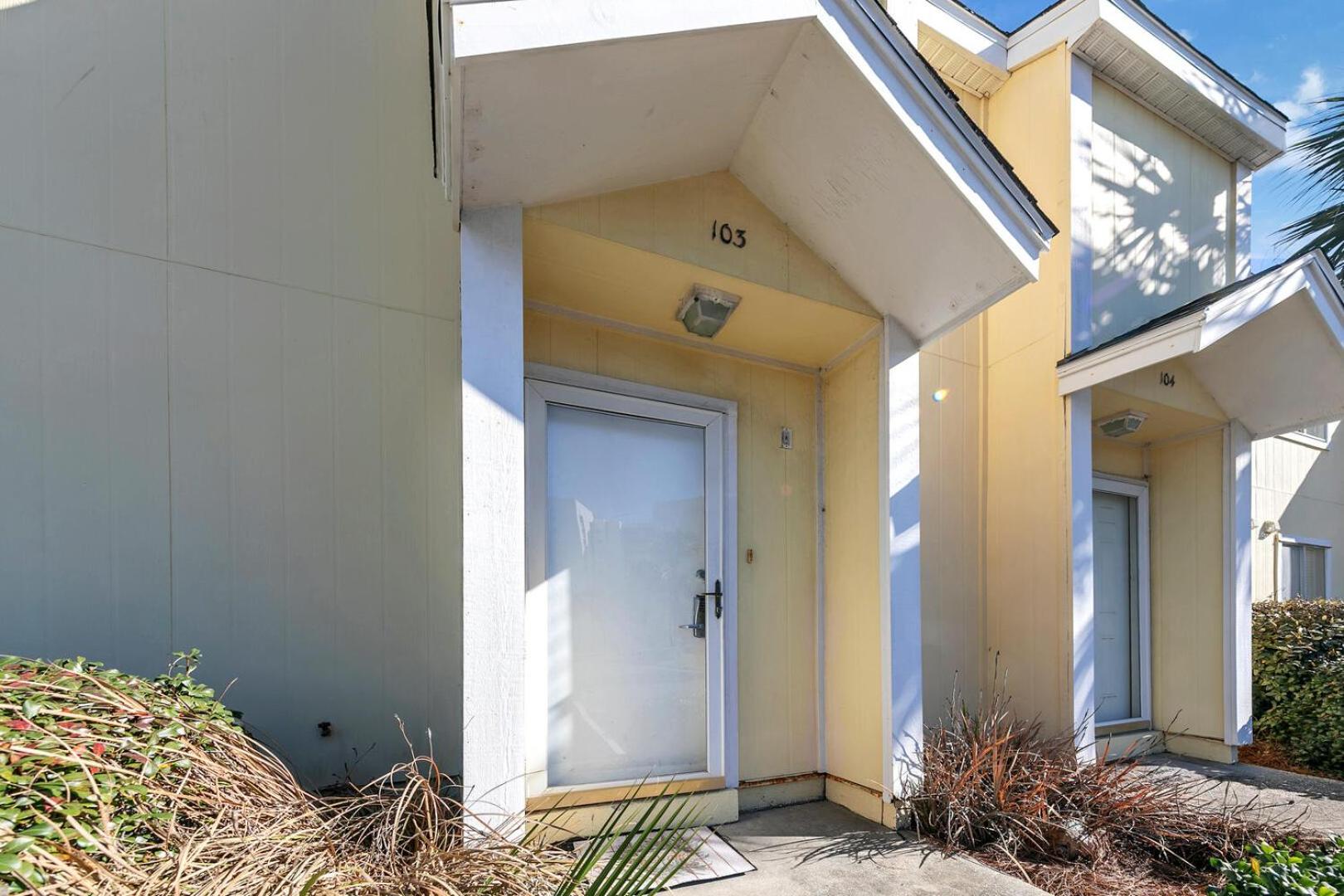 Southbay by the Gulf 103 only 25 Yards from the Beach a 2 Bedroom Townhome in Destin view 2