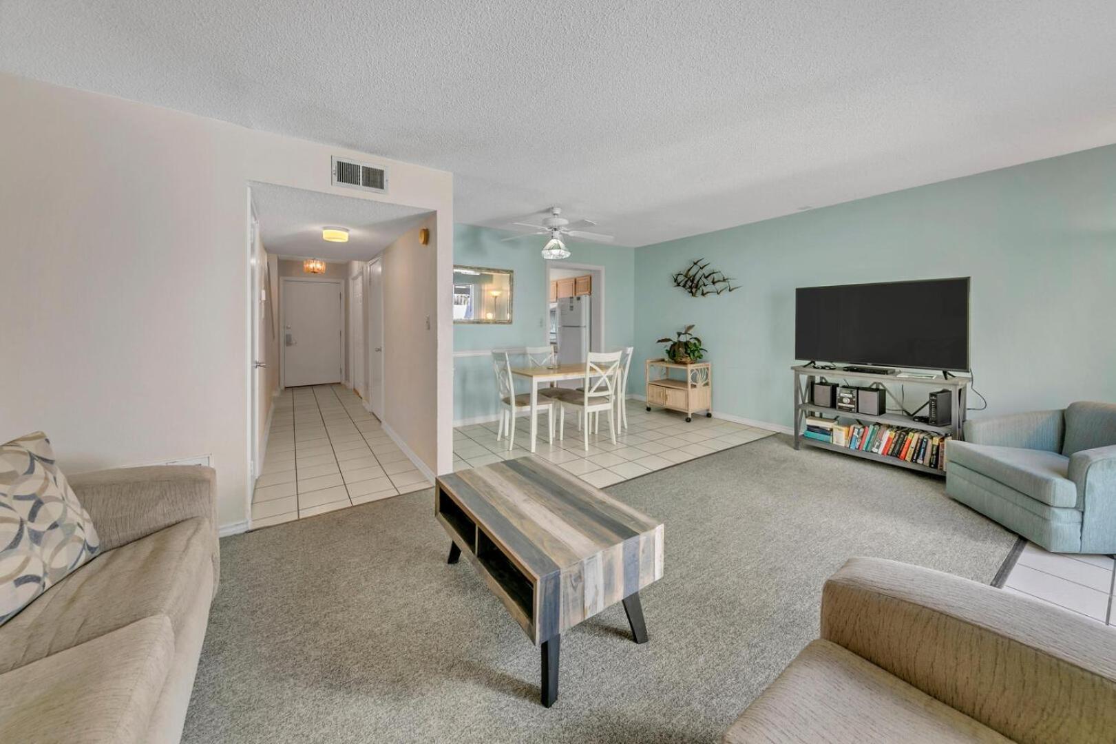 Southbay by the Gulf 103 only 25 Yards from the Beach a 2 Bedroom Townhome in Destin view 5