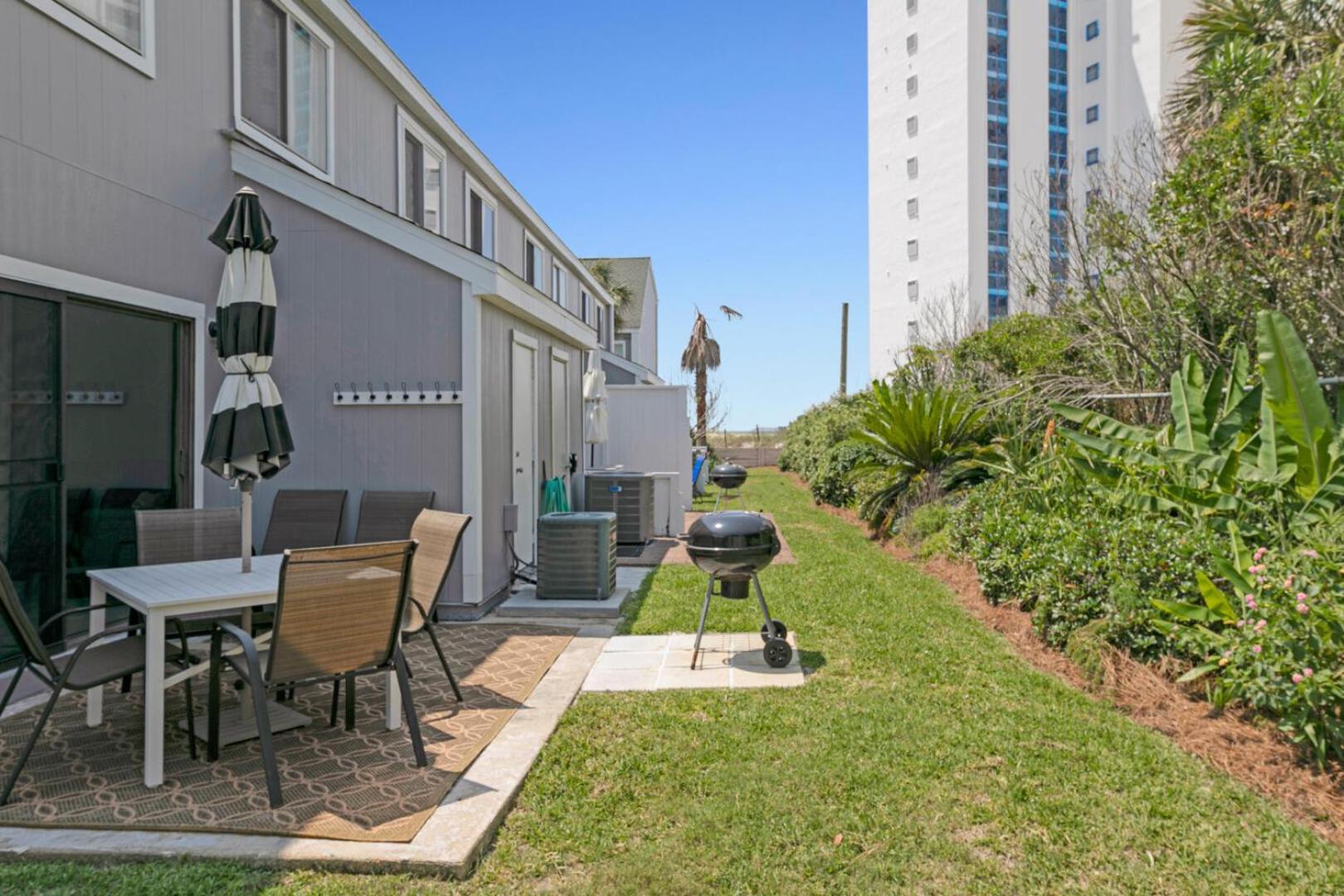 Southbay by the Gulf 119 only Steps from the Beach a 3 Bedroom Townhome in Destin
