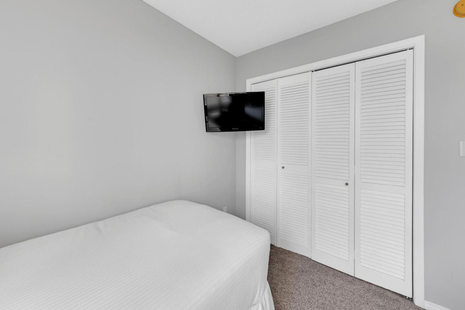 Southbay by the Gulf 119 only Steps from the Beach a 3 Bedroom Townhome in Destin