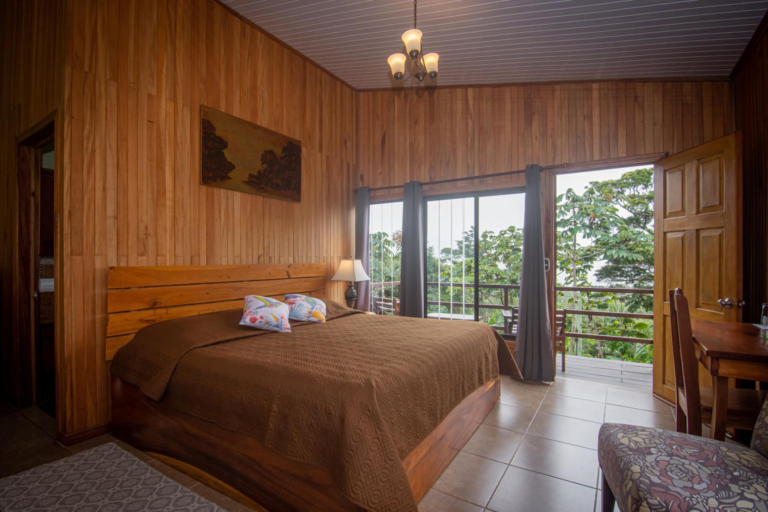 Cala Lodge