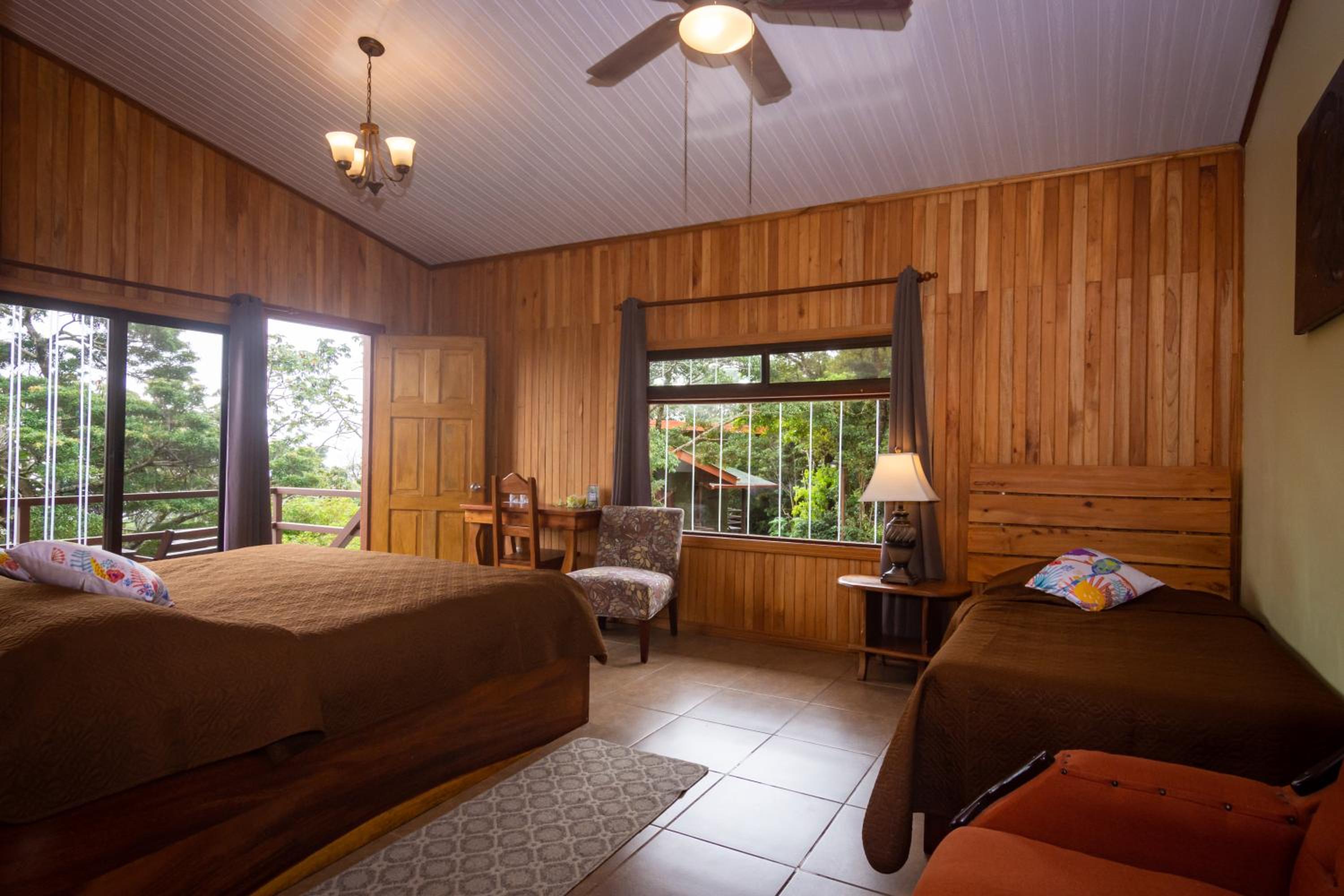 Cala Lodge