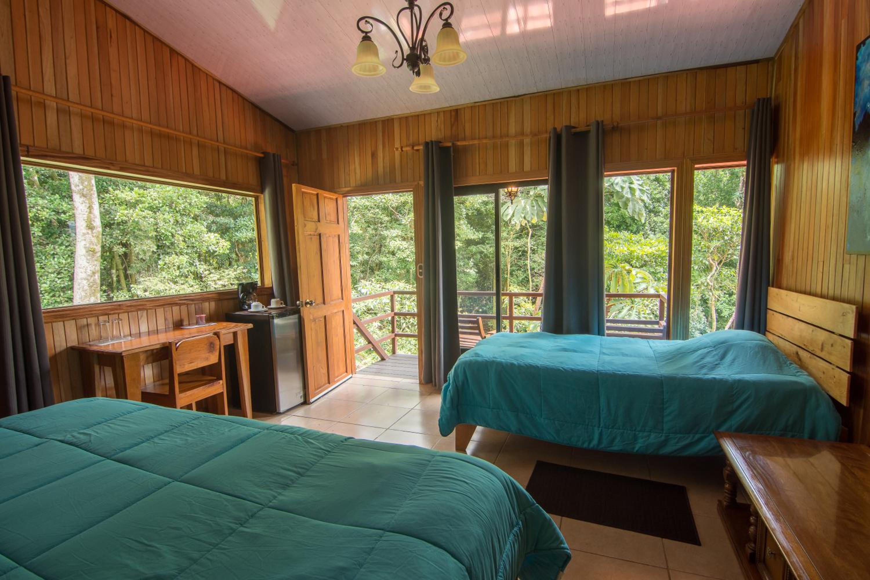 Cala Lodge