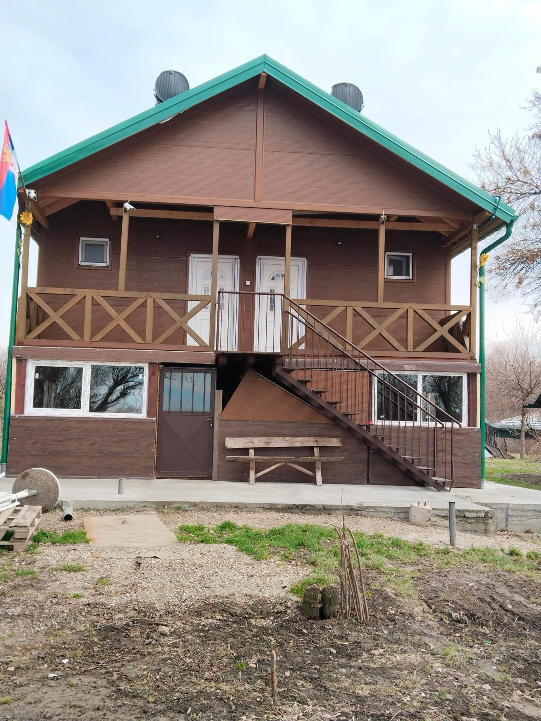 Photo 6