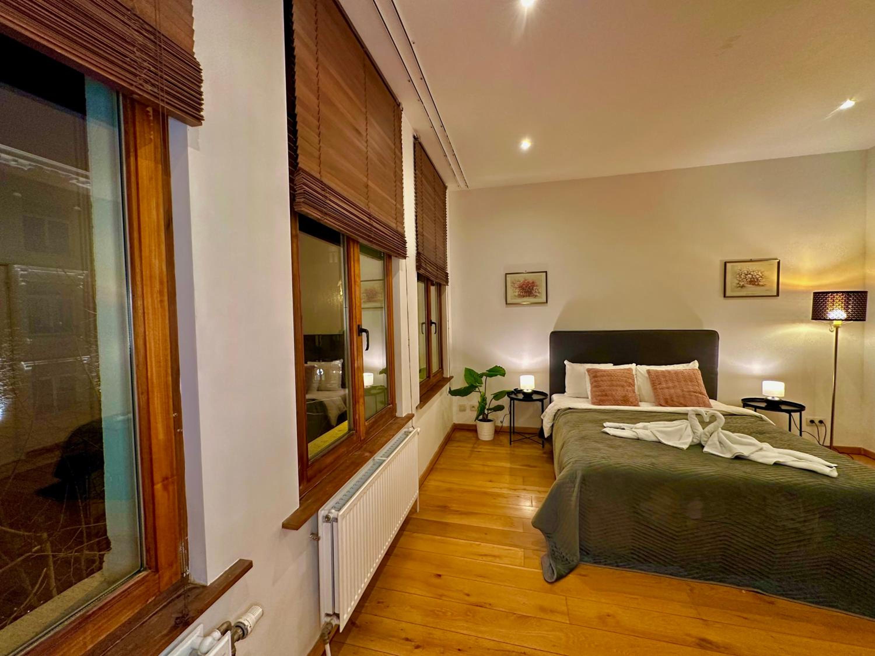 Luxury Suites Museum by Rikas Hotels