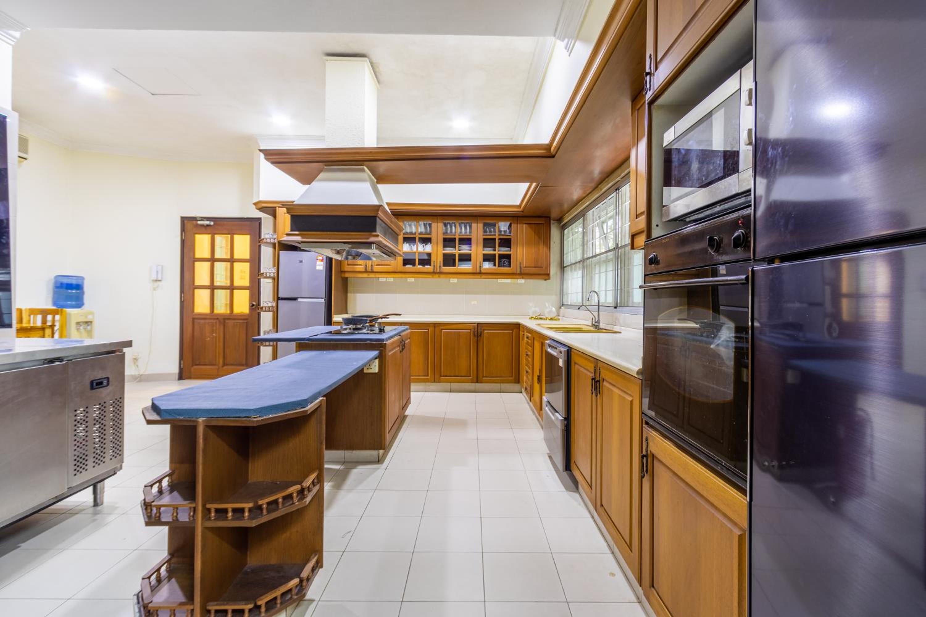 Bangsar Villa for groups, event space and family fun