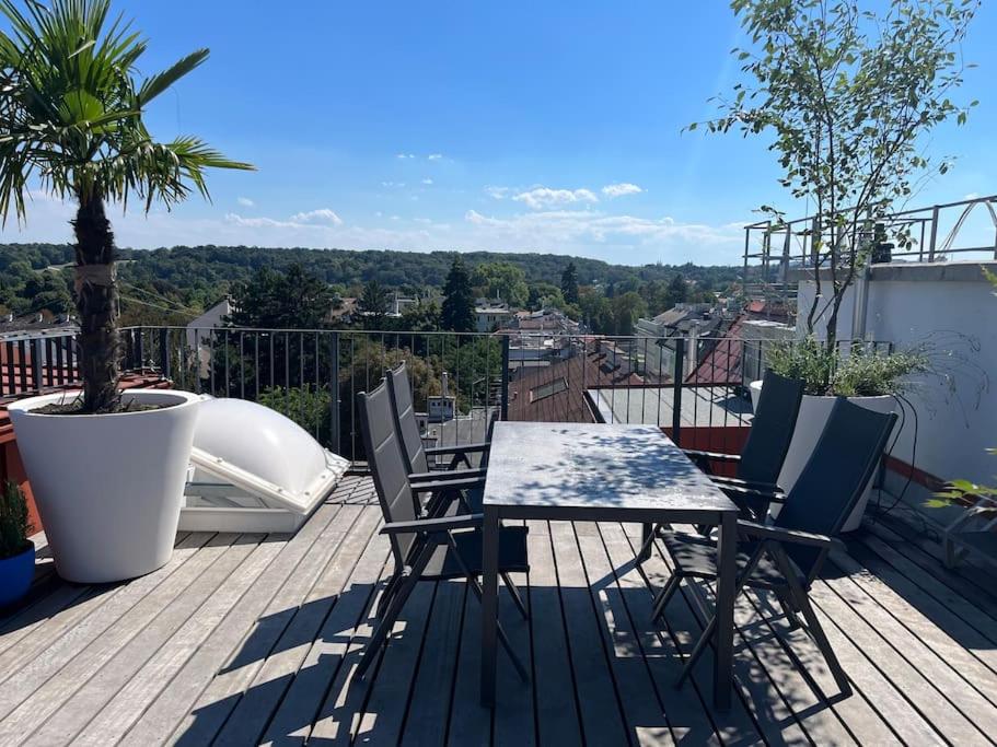 Großzügiges Dachterrassen-Appartment mit Klimaanlage und wunderbarem Ausblick über ganz Wien