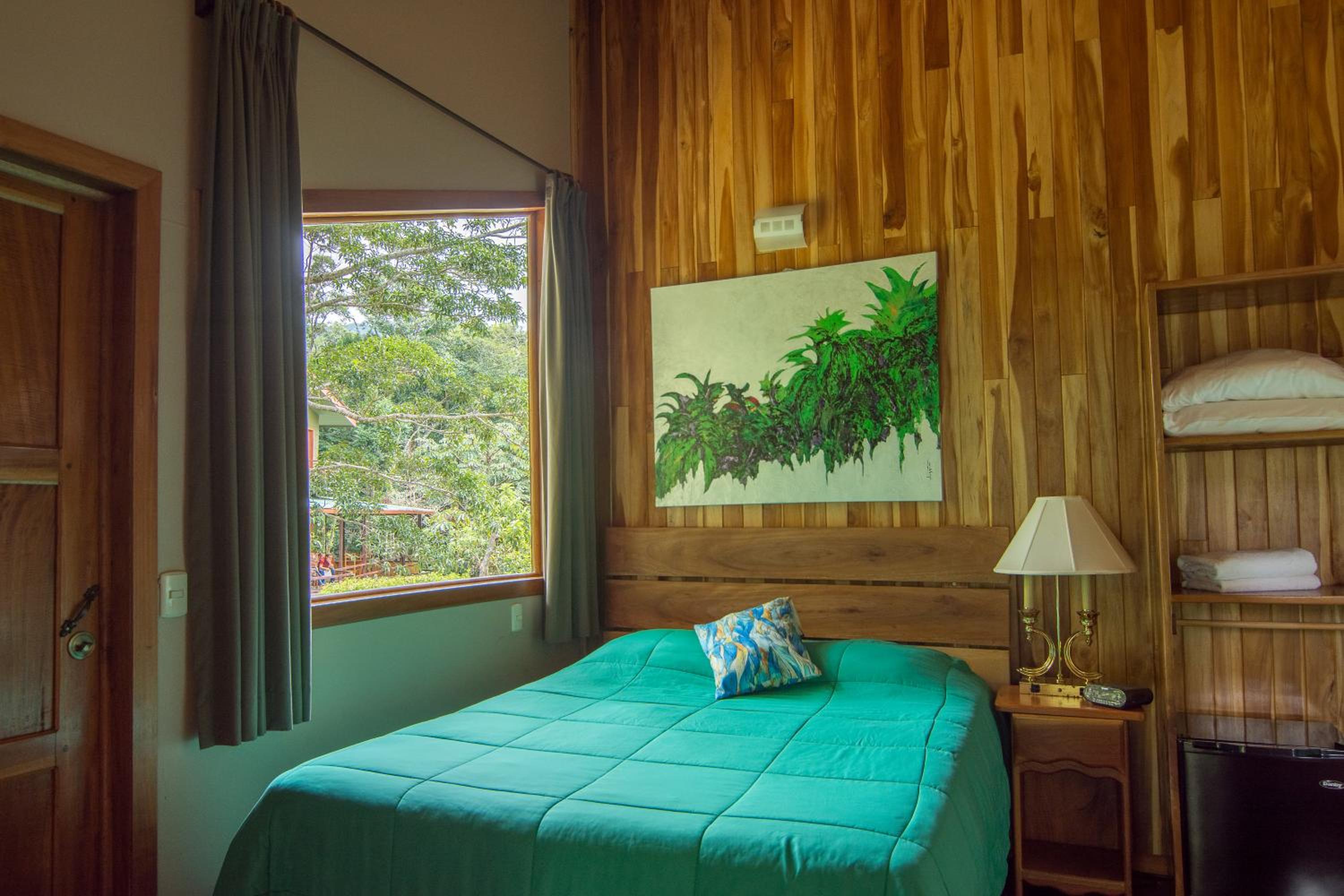 Cala Lodge