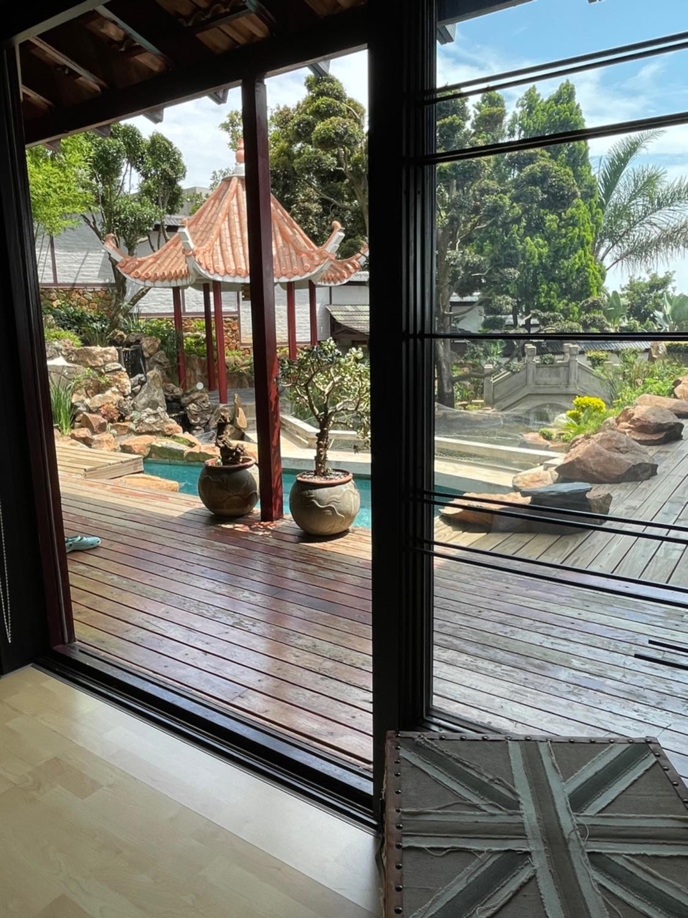 Oasis On Lily with OWN Pool