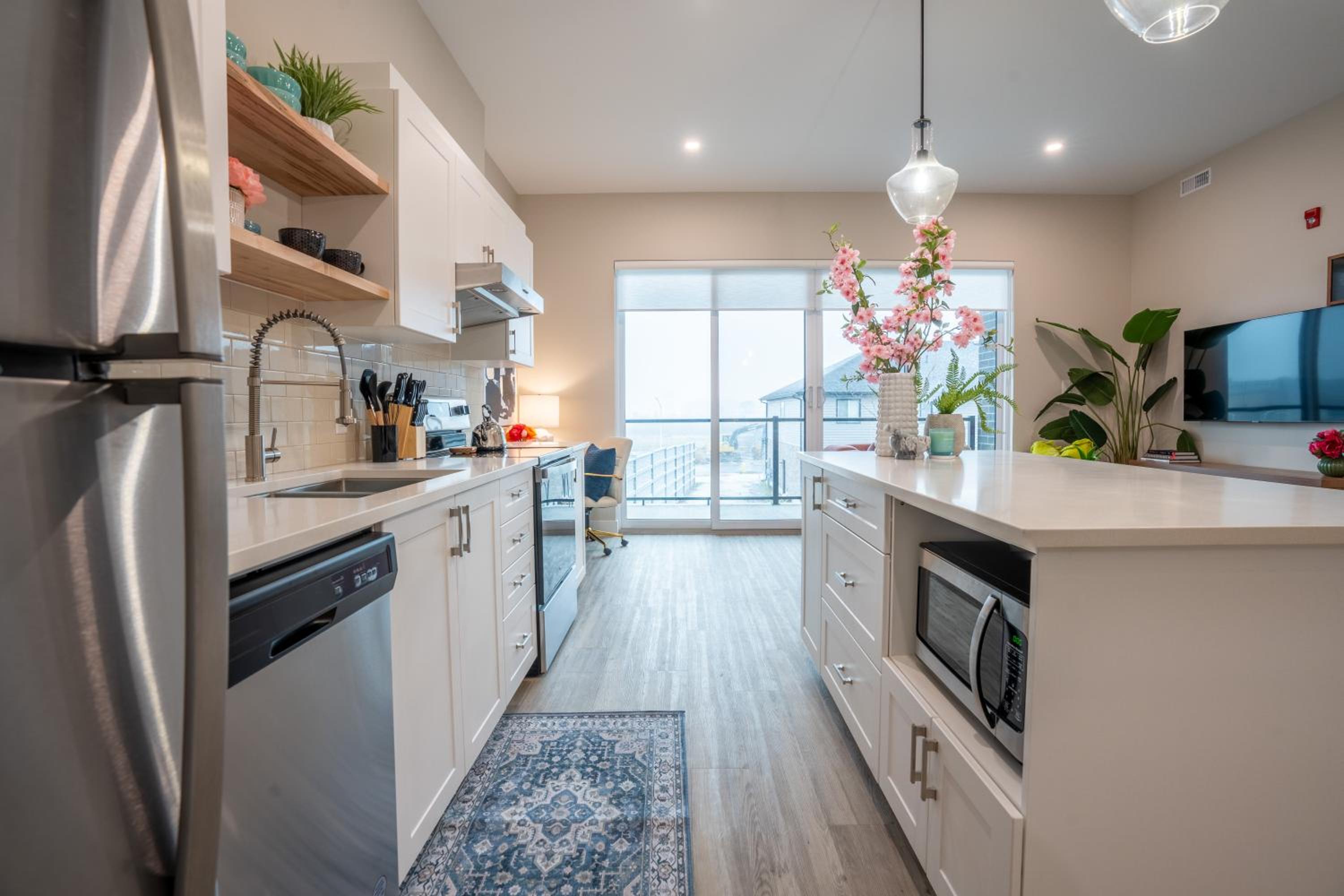 Brand New! 2 Bedroom Luxury Condo
