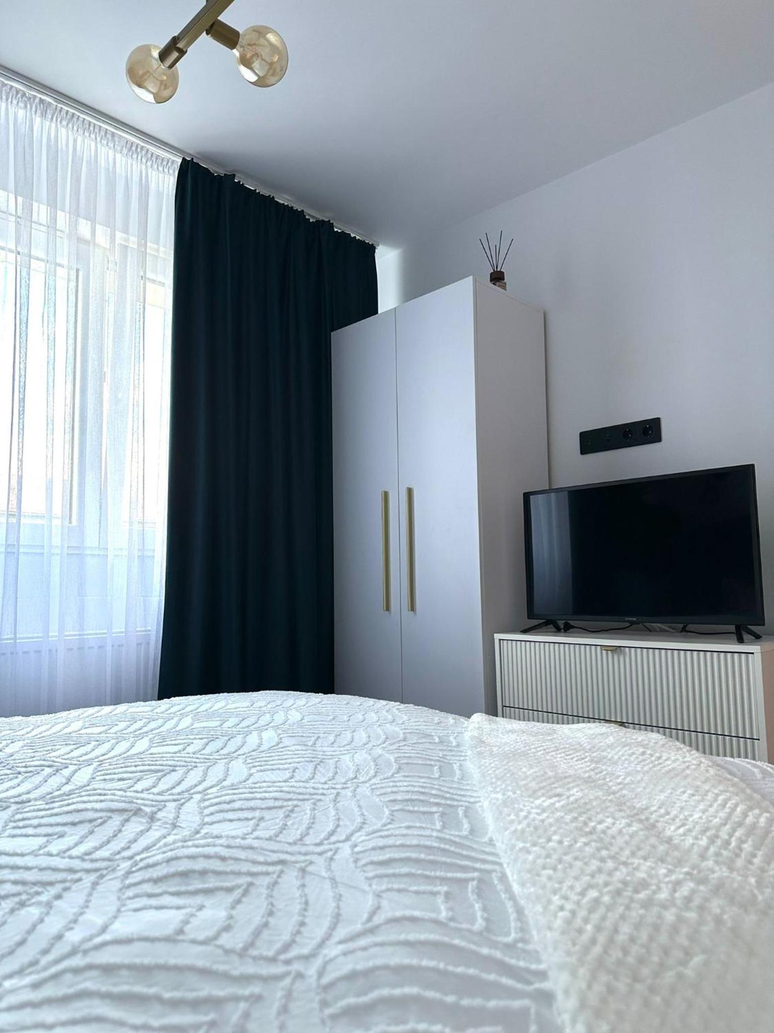 Evelyn Apartment