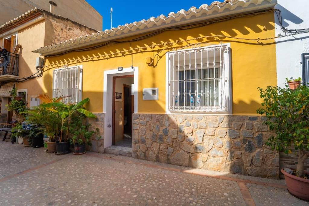 Quaint Vintage House near the Beach in Villajoyosa