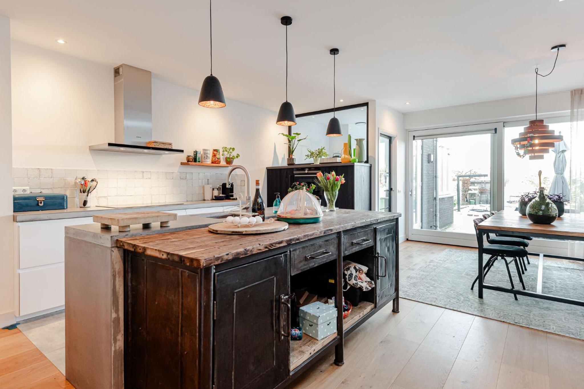 Luxurious Family Home Amstelveen view 2