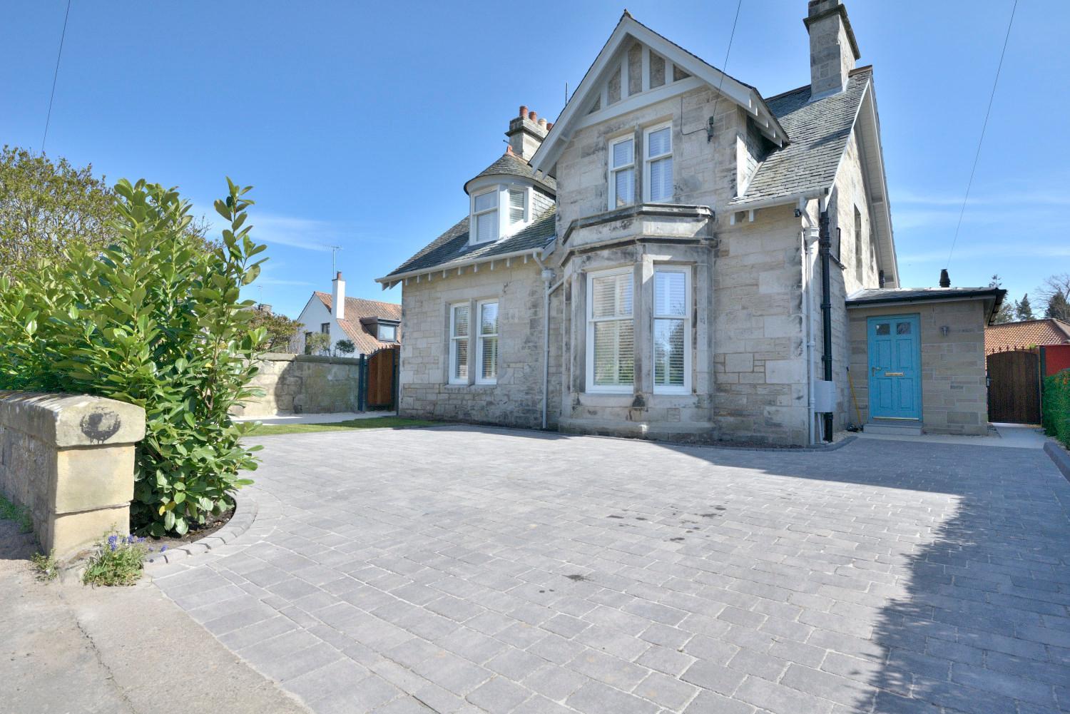 Hotel 5 Star Luxury Villa With Garden Spa