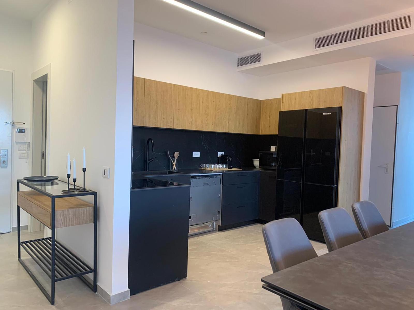 Brand New 3 Bedroom Apartment in Shalem Tower view 3