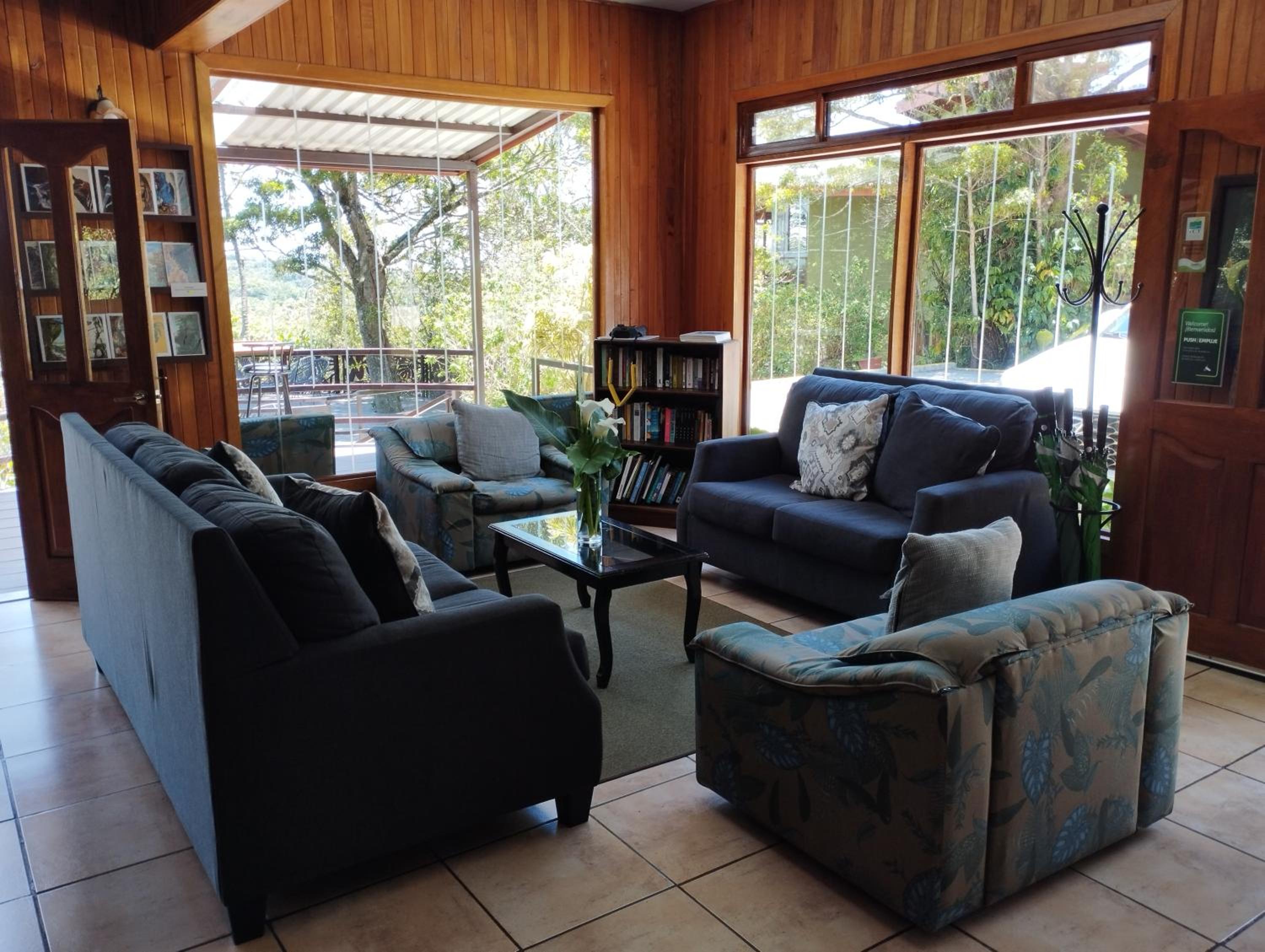 Cala Lodge