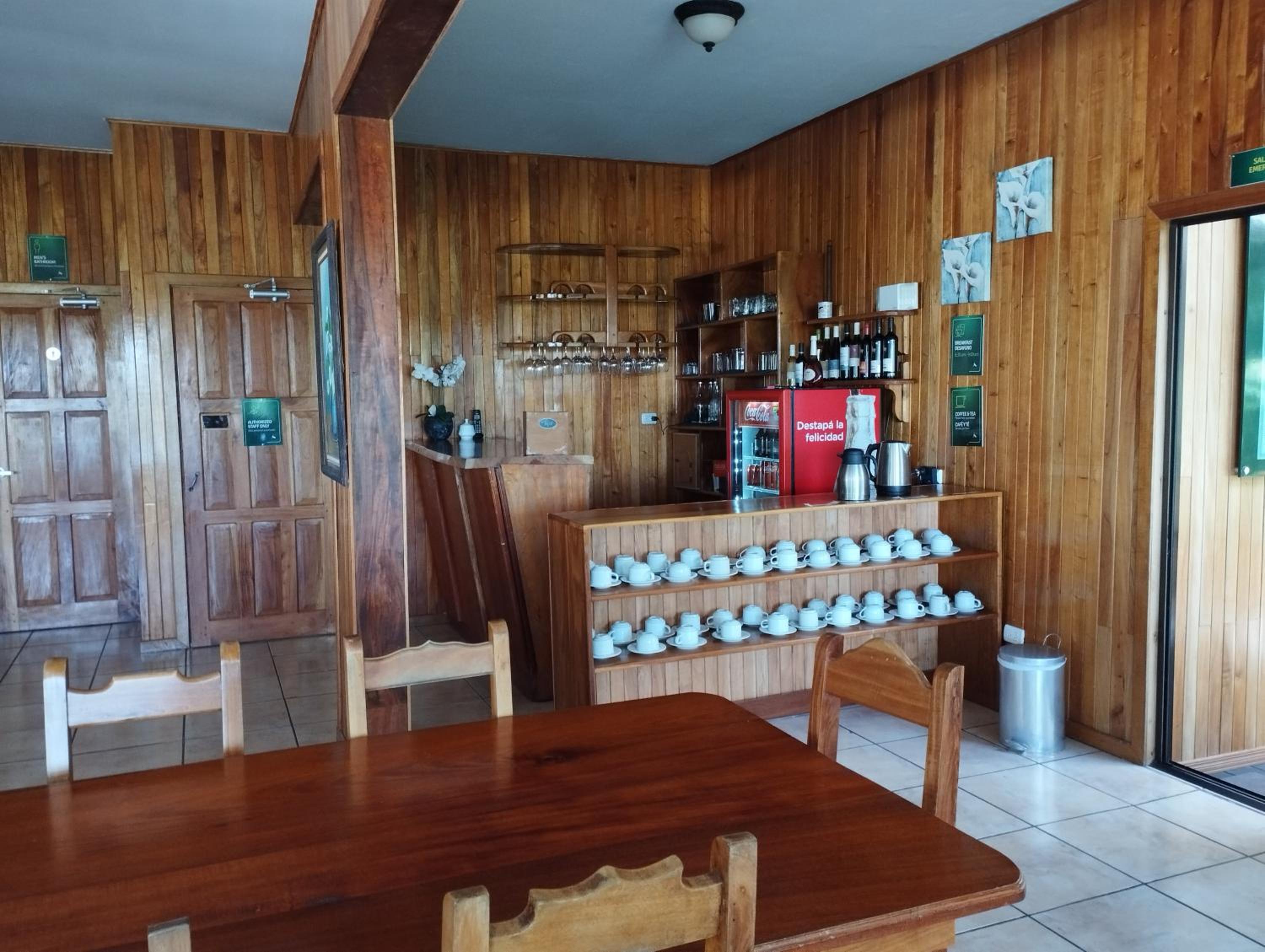 Cala Lodge