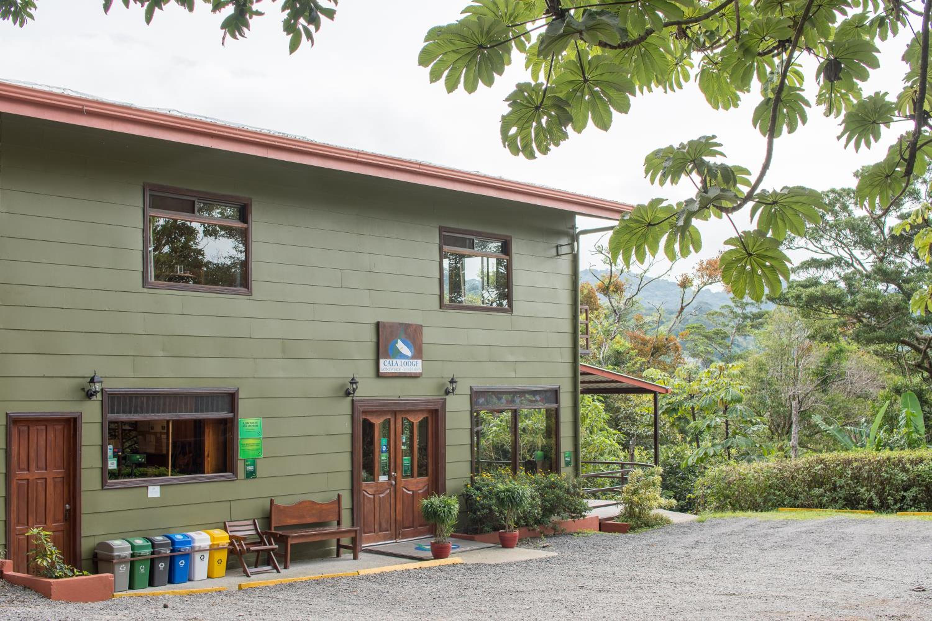Cala Lodge