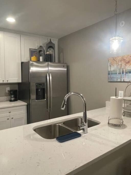 Brand New 3 Bedroom Condo in Bettendorf view 3