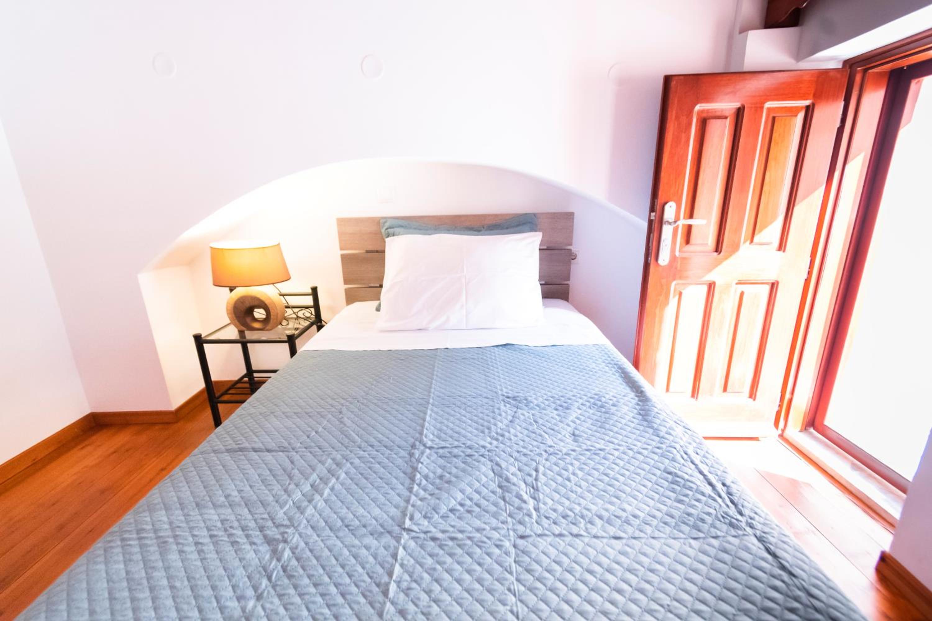 YIAYIA's Central Apartment photo 5