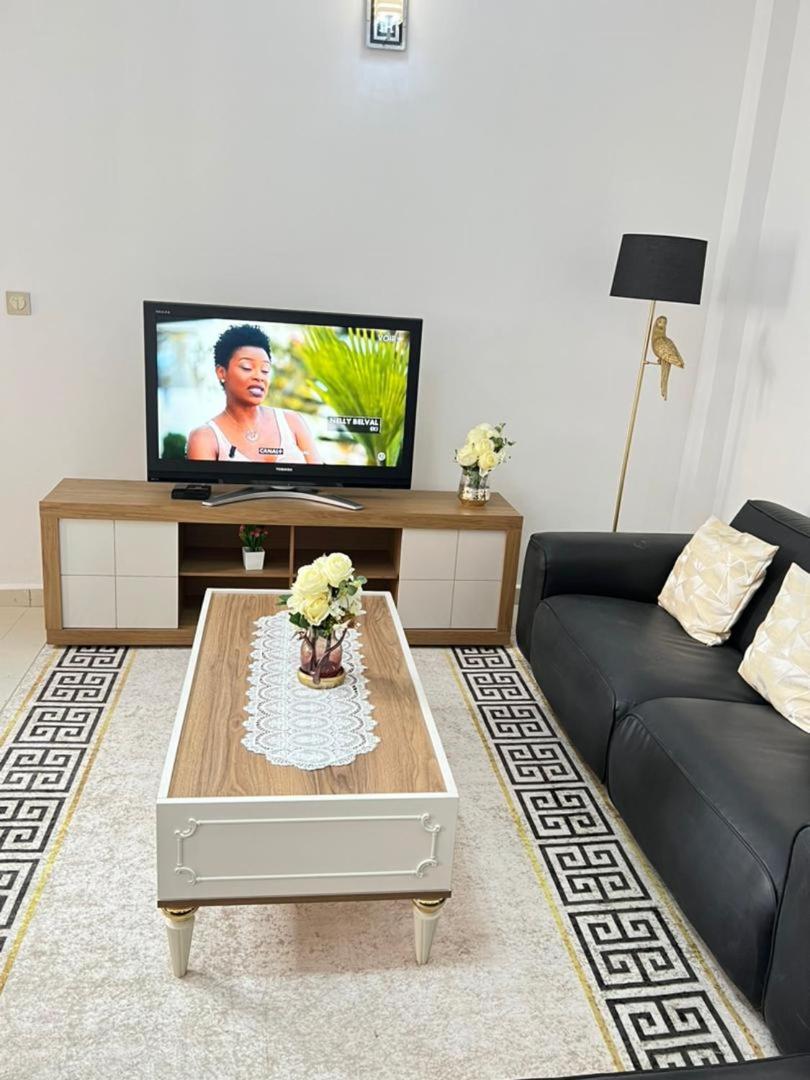 VIP Wohnung Ndogbong