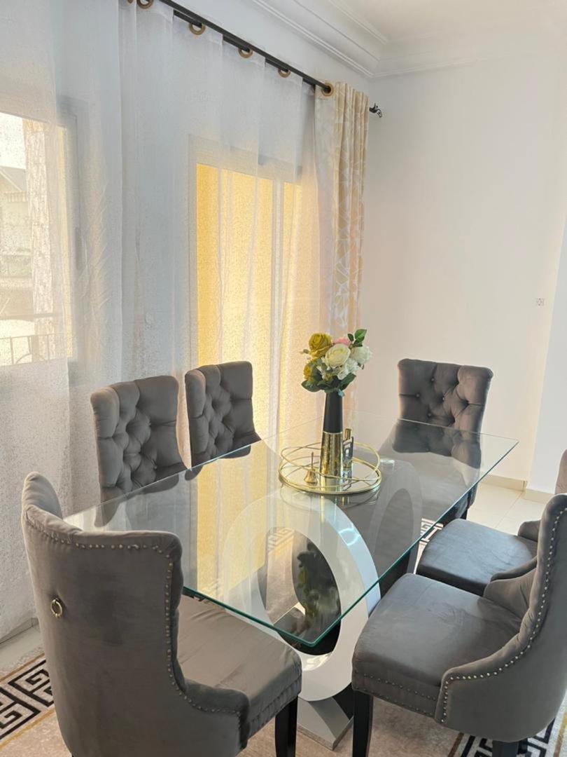 VIP Wohnung Ndogbong